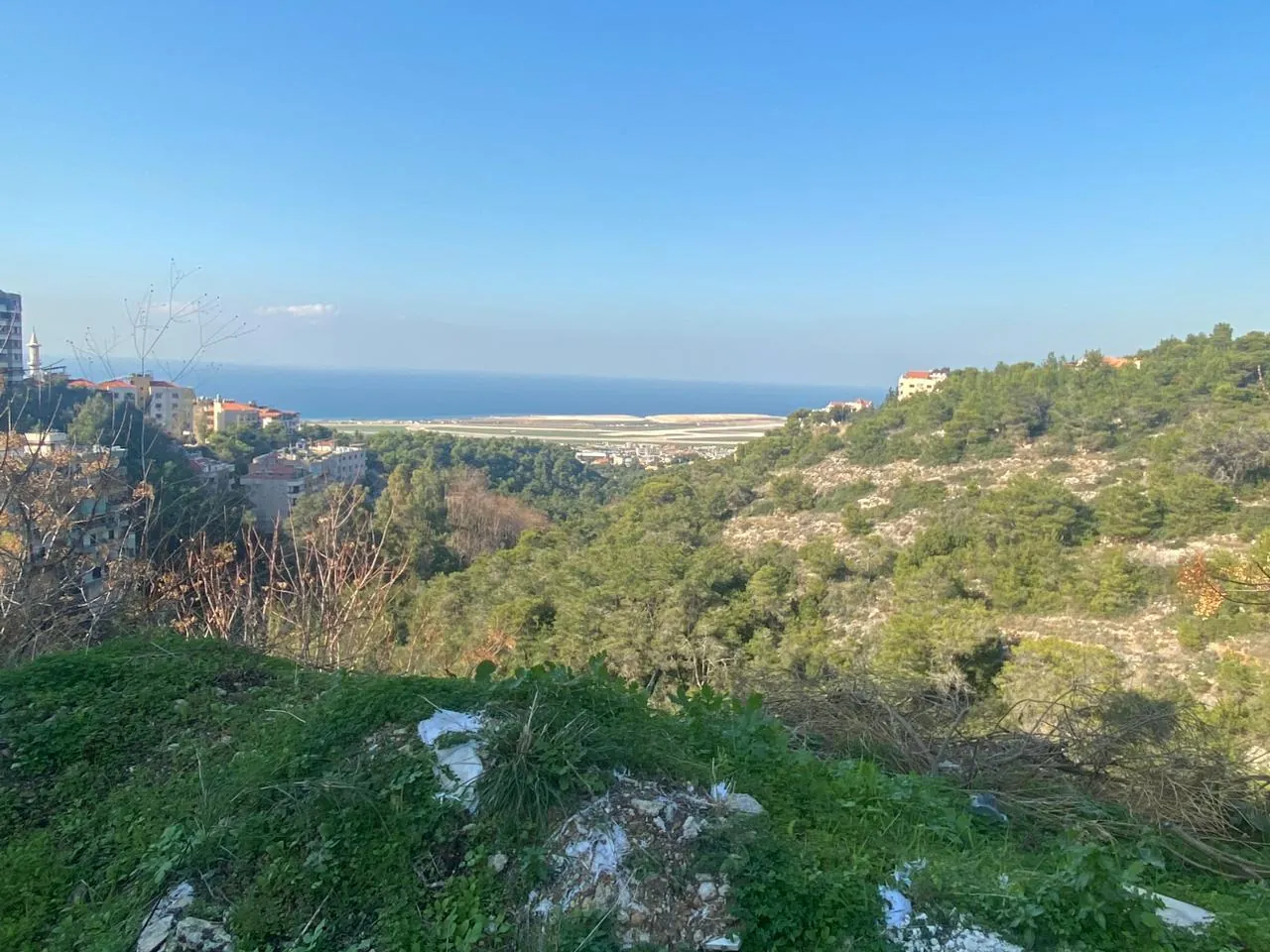 Land in Bchamoun, Aley Overlooking the Sea
