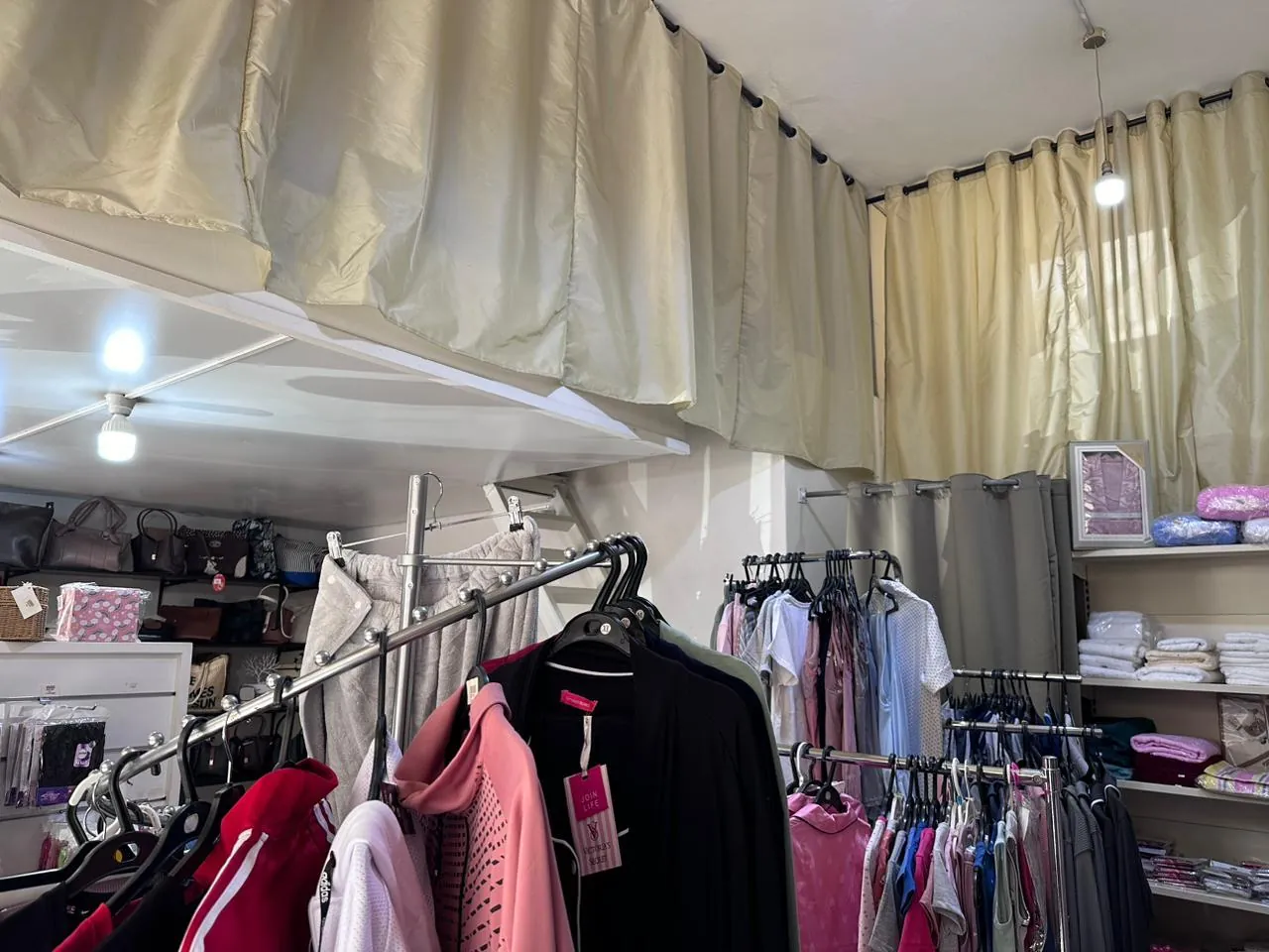 Prime Location Shop in Nabay, Metn — الصورة 2