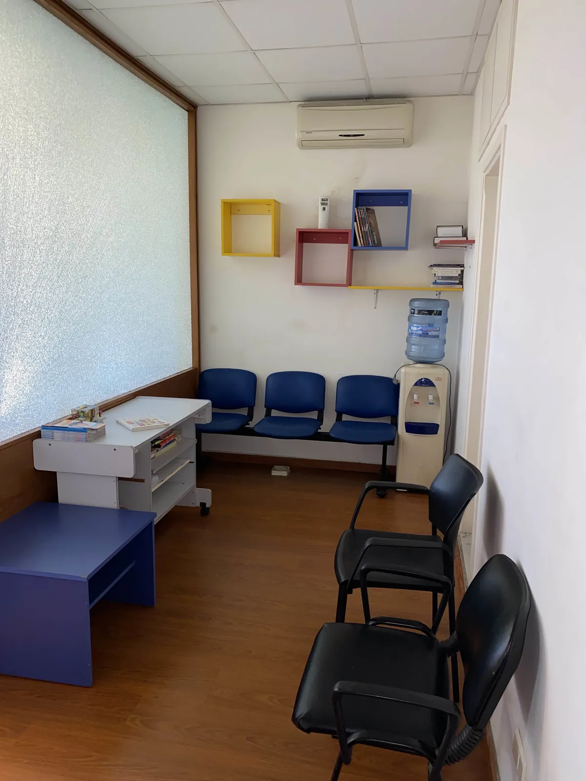 Office for Rent in Bauchrieh, Metn — الصورة 3
