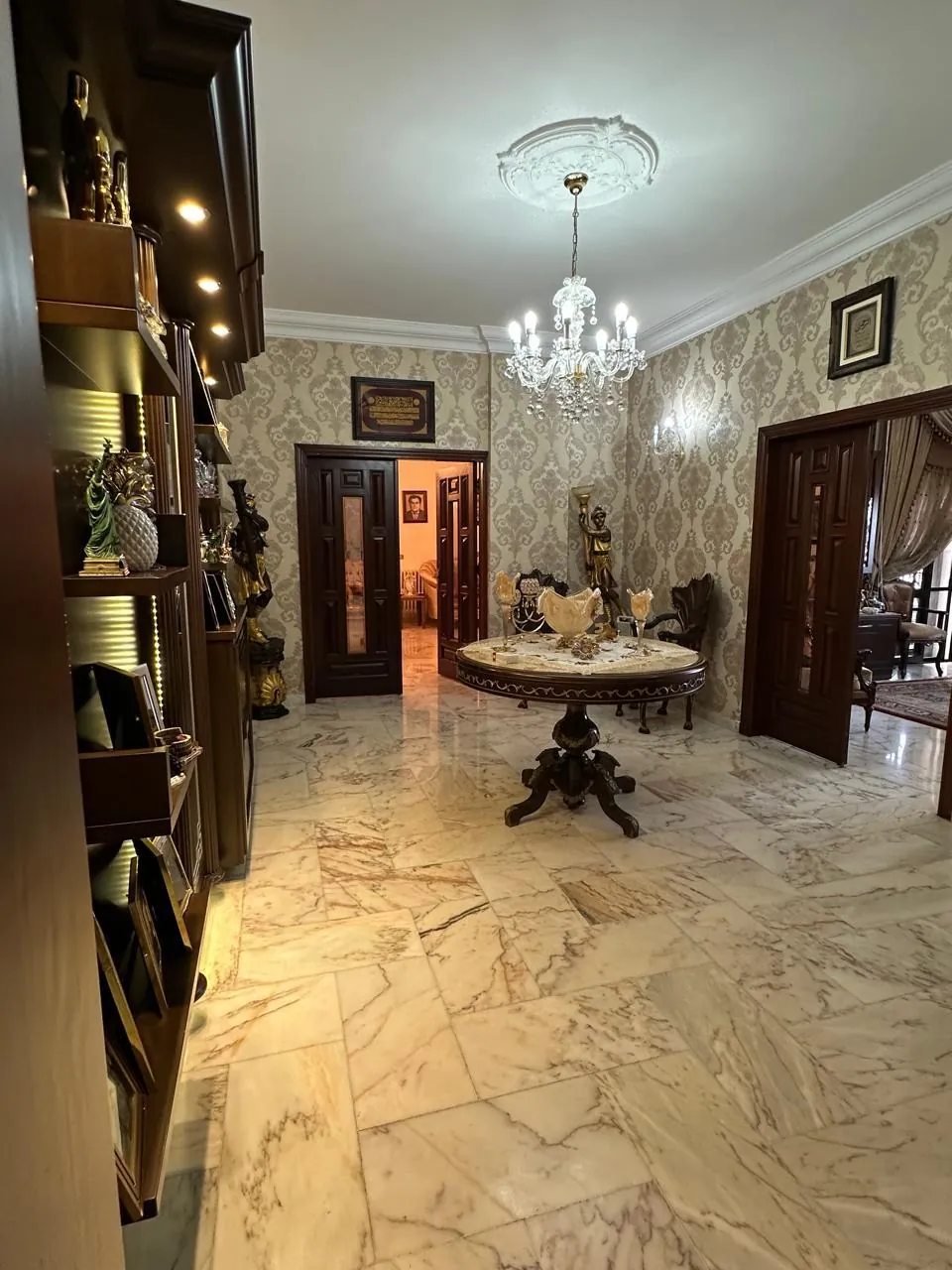 Villa in Qab Elias, Bekaa with Full Panoramic Mountain View — الصورة 2