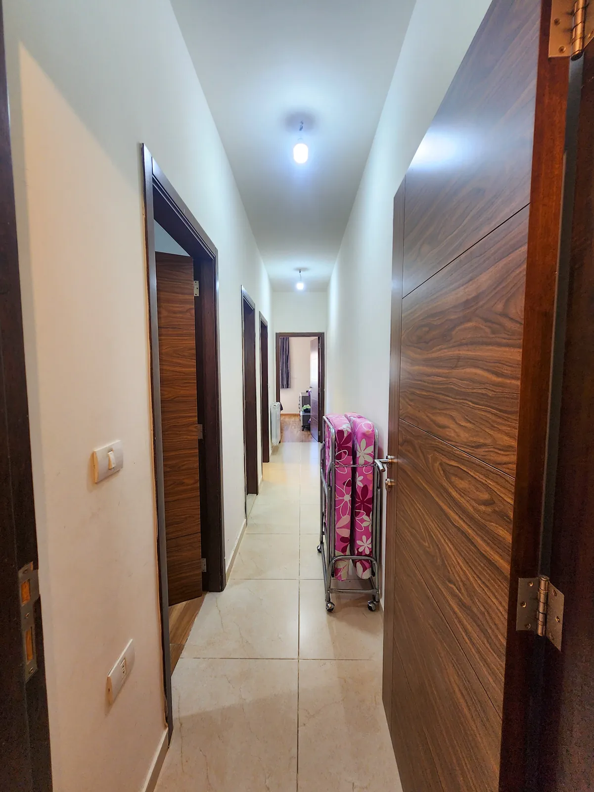 Prime Location Furnished Chalet in Zaarour with Mountain View — الصورة 3