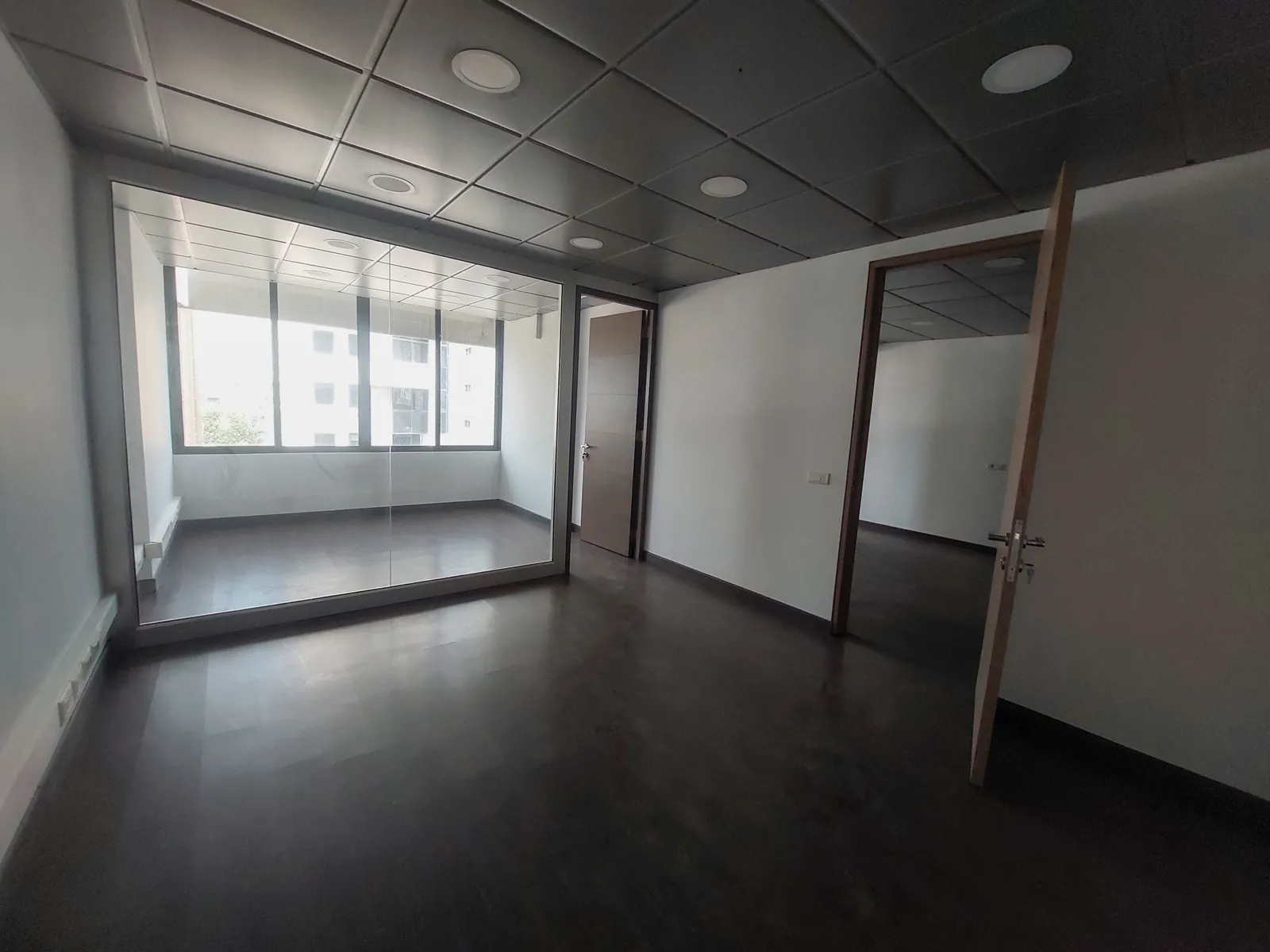 Prime Location Office in Jal El Dib, Metn — الصورة 1