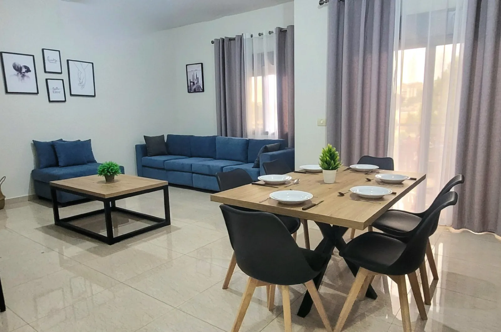Furnished Apartment in Dbayeh, Metn with Mountain View — الصورة 2