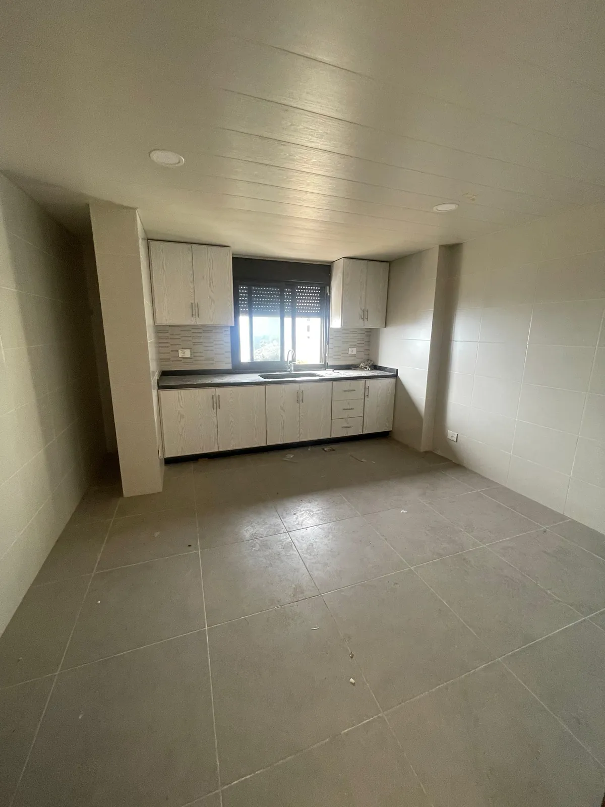 Duplex in Hboub, Jbeil with Full Sea View — الصورة 3