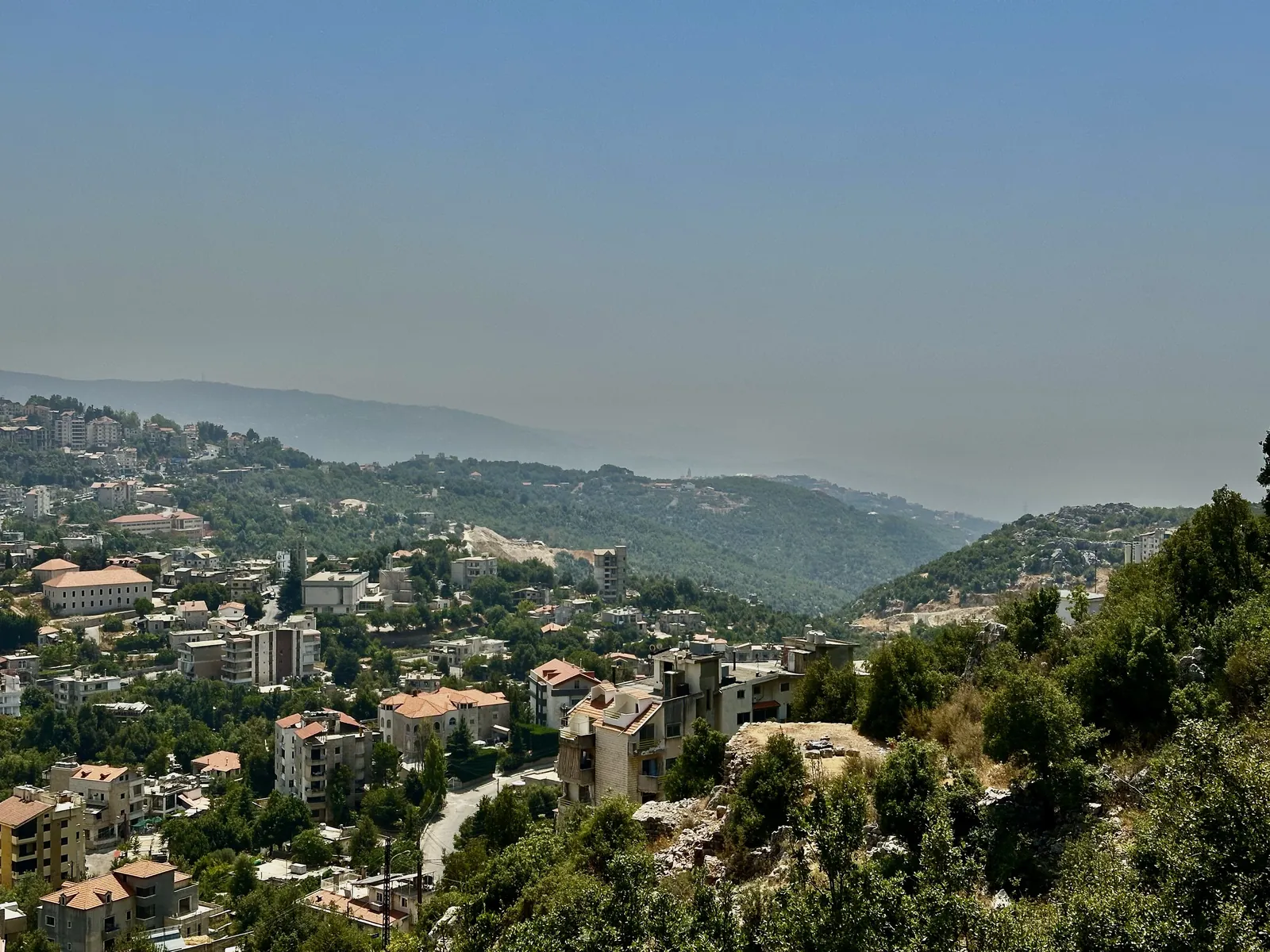 Good Location Land in Achkout, Keserwan with Open view — photo 2