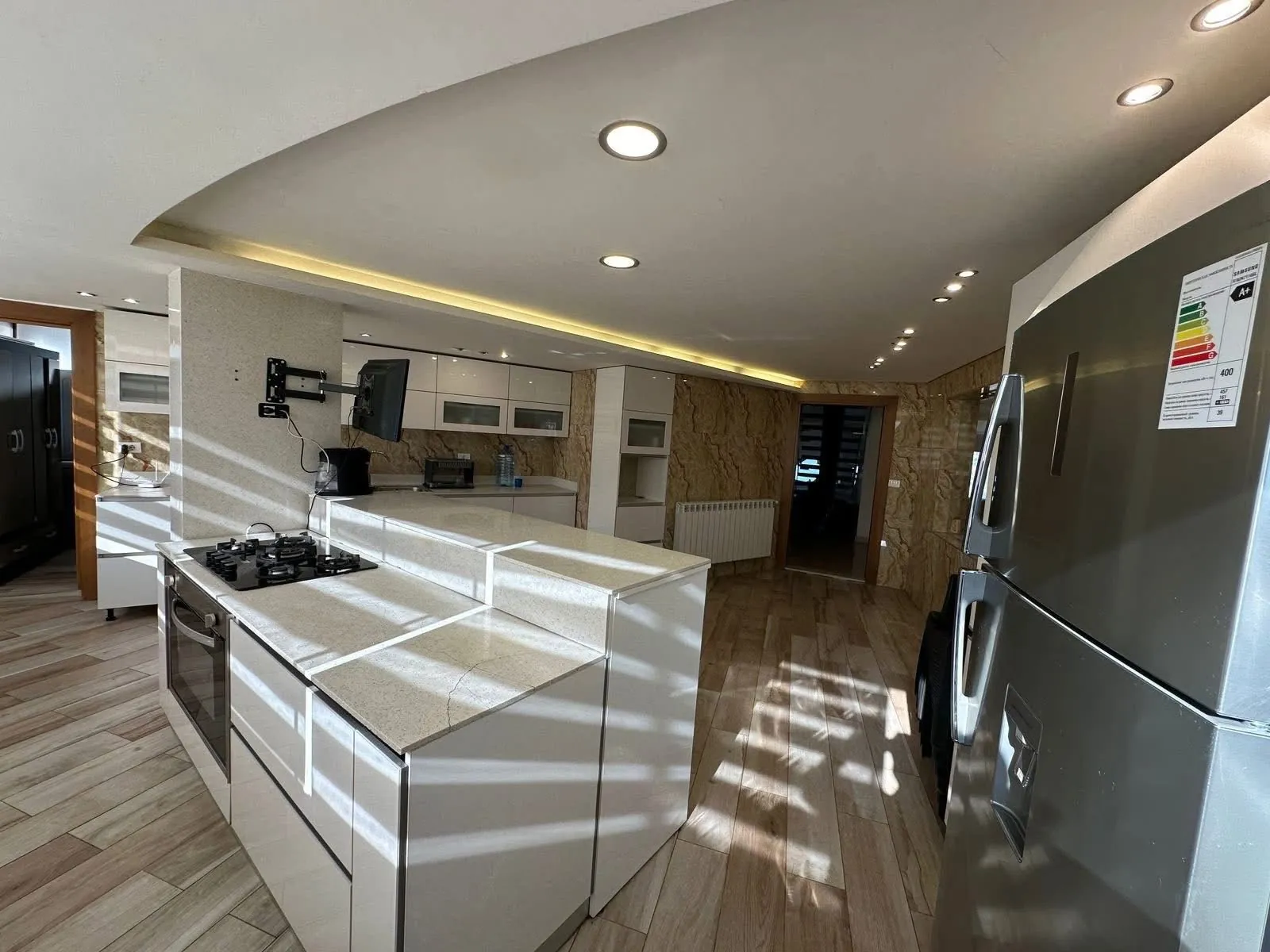 FURNISHED Duplex in Louaizeh, Baabda with Mountain View — الصورة 3