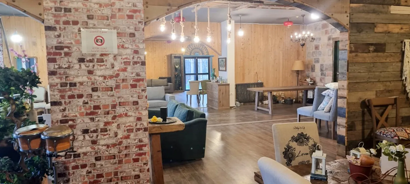 Prime Location Shop/Showroom in Bikfaya , Metn — الصورة 2