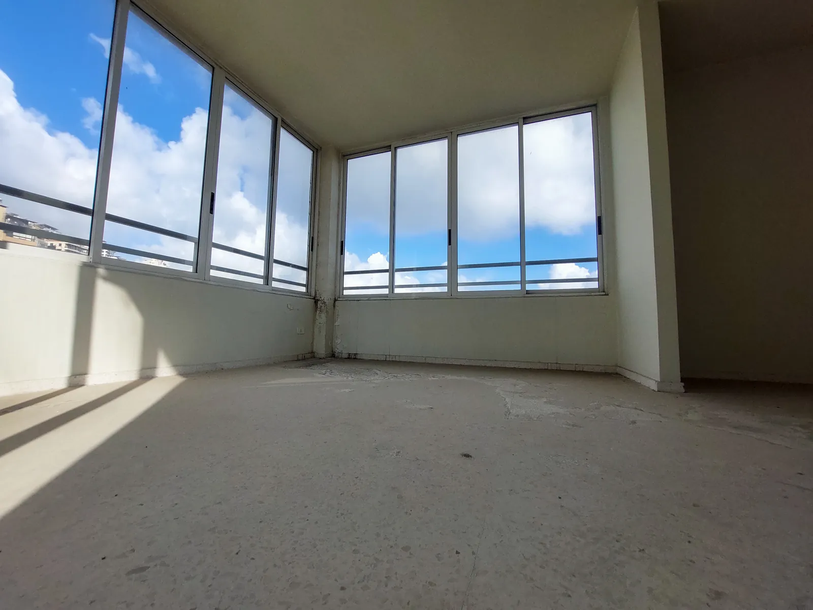 Prime Location Office in Mazraat Yachouh, Metn