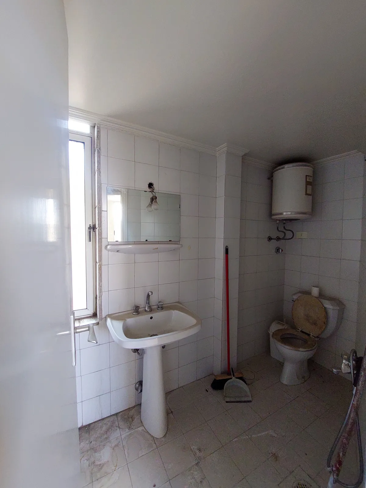 Prime Location Office in Mazraat Yachouh, Metn — الصورة 5