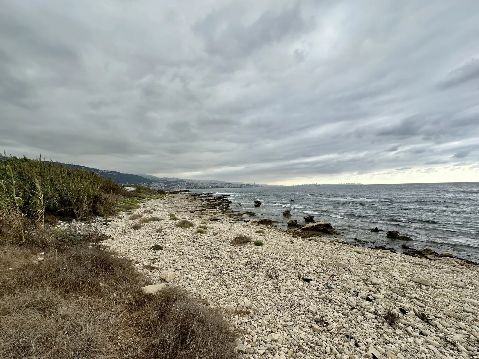 Waterfront Land in Tabarja with Sea + Jounieh bay + Beirut Bay View — الصورة 3