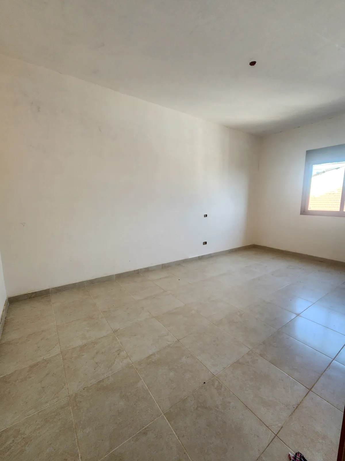 Prime Location Apartment in Douar, Metn with Mountain View — photo 5