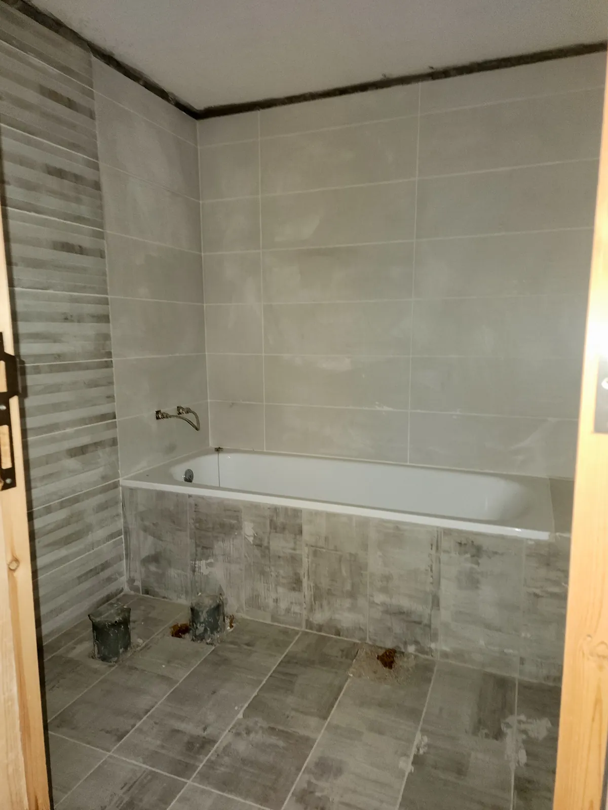 Prime Location Apartment in Douar, Metn with a Partial View — photo 5