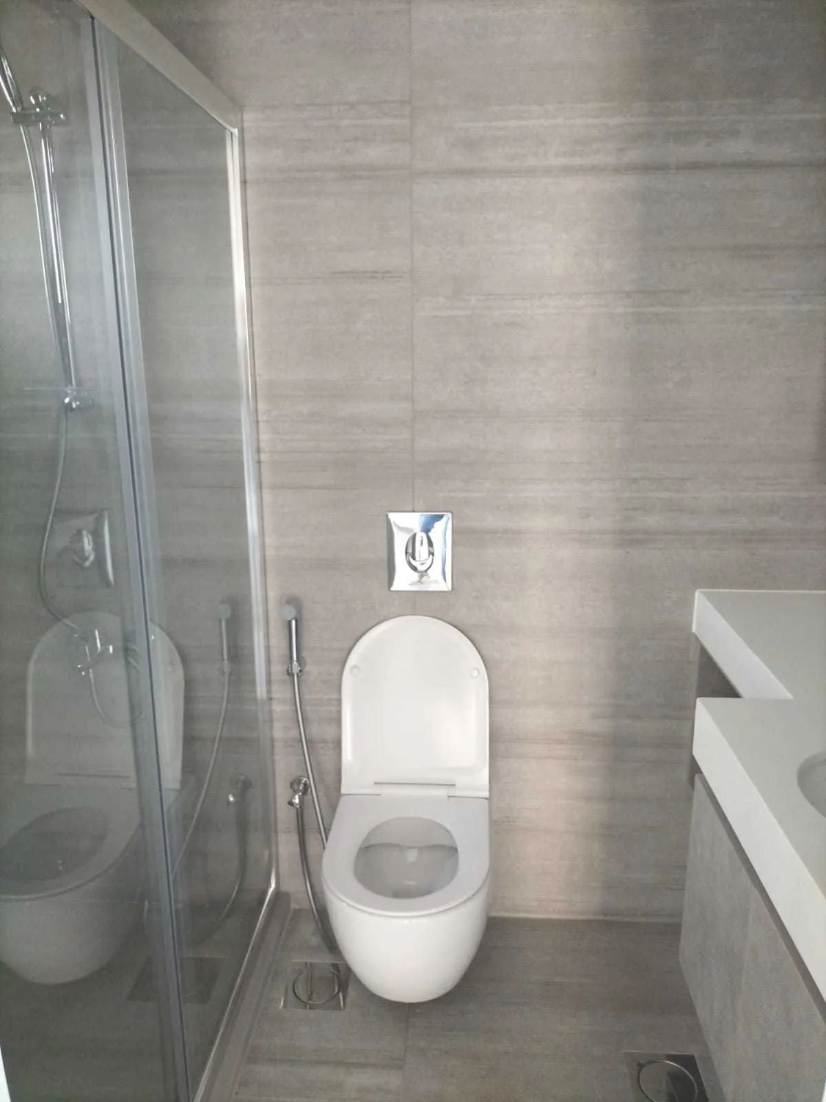 Apartment in Ras Beirut, Beirut with a Breathtaking Sea View — photo 3