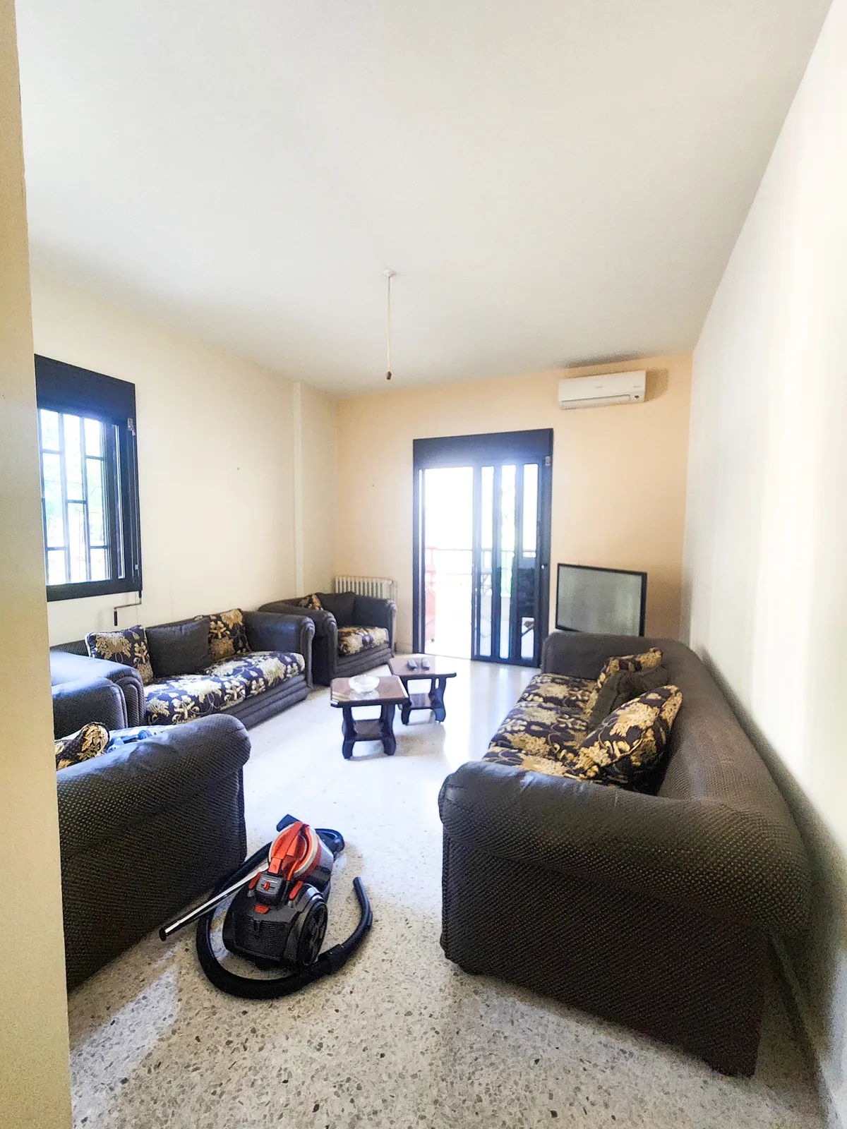 Apartment in Daher El Souwan, Metn with a Mountain View — الصورة 3