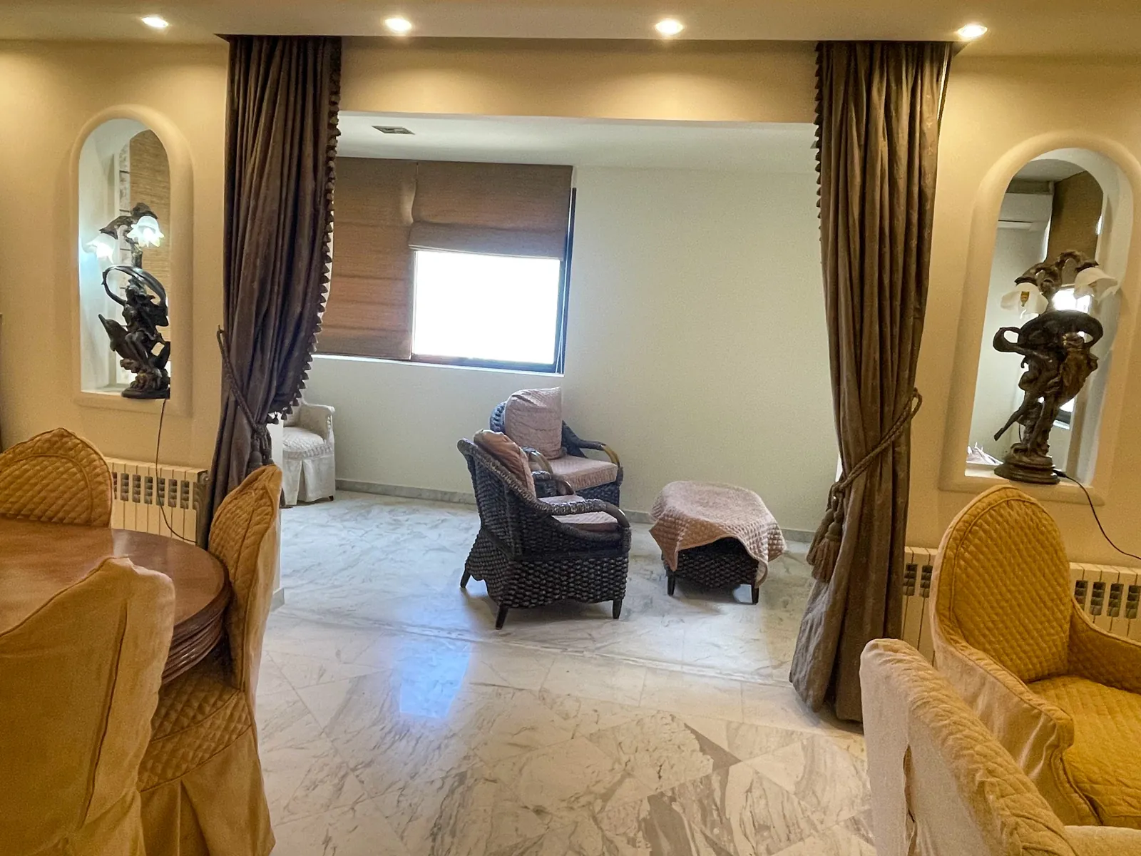 Furnished Apartment in Mazraat Yachouh, Metn — الصورة 2