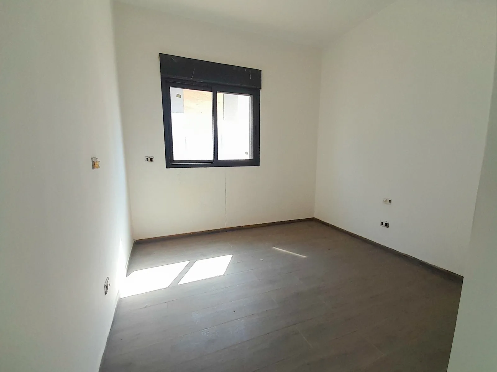 Duplex in Oyoun Broumana, Metn with Mountain View + TERRACE — الصورة 4