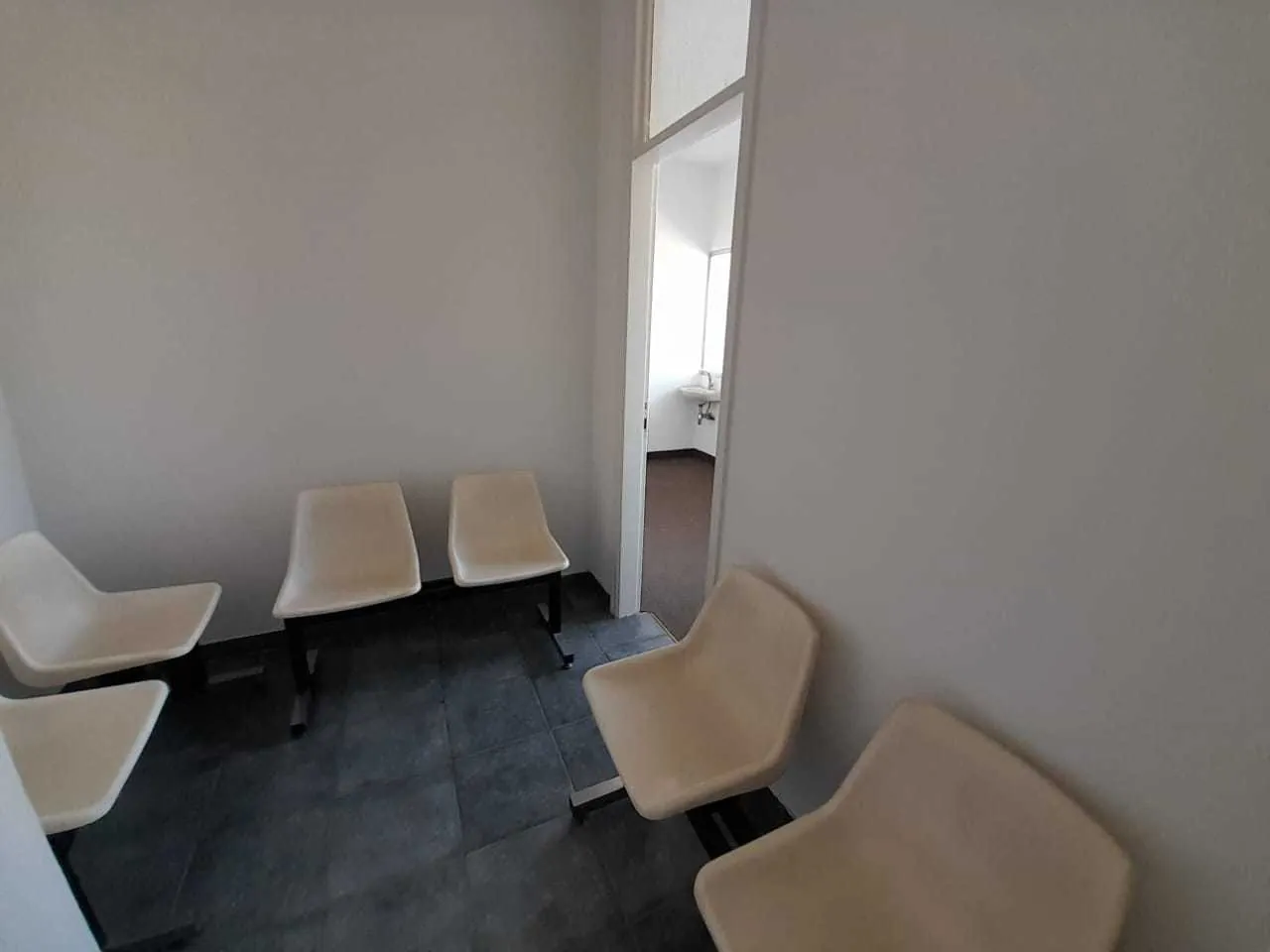 Office for Rent in Bauchrieh, Metn — photo 4