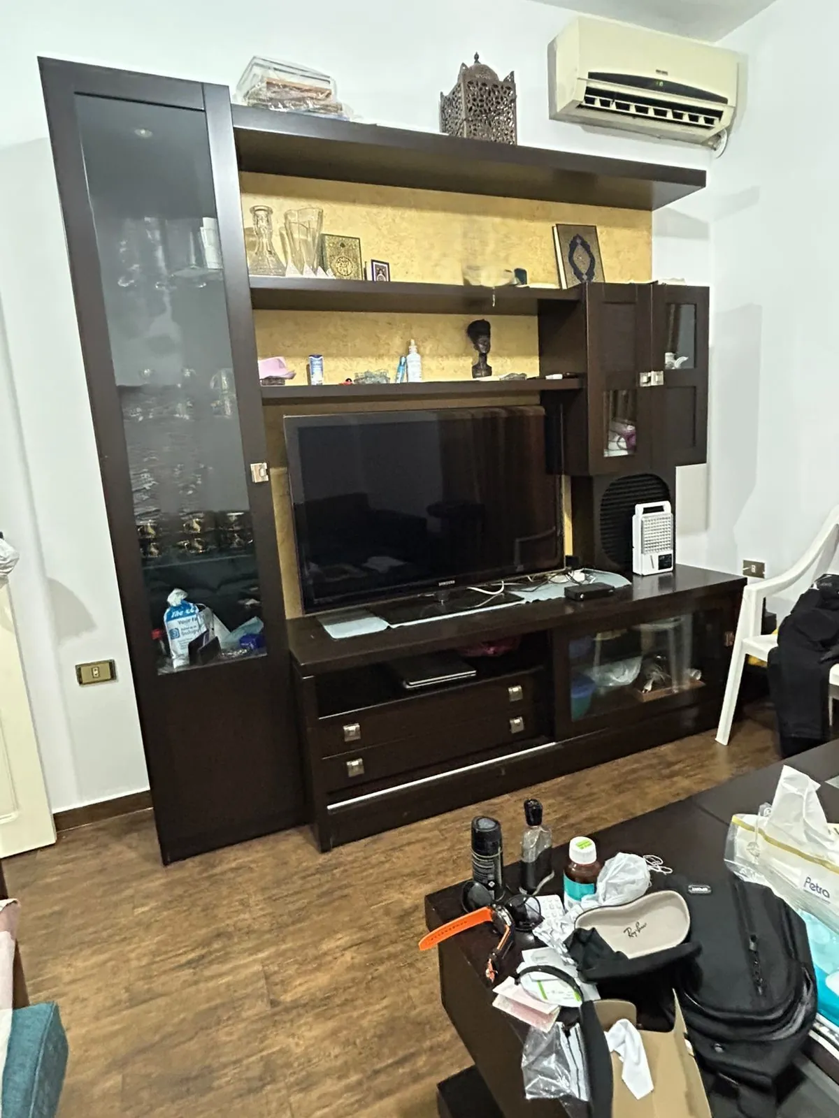 Semi- Furnished Apartment in Chiyah, Baabda — الصورة 4