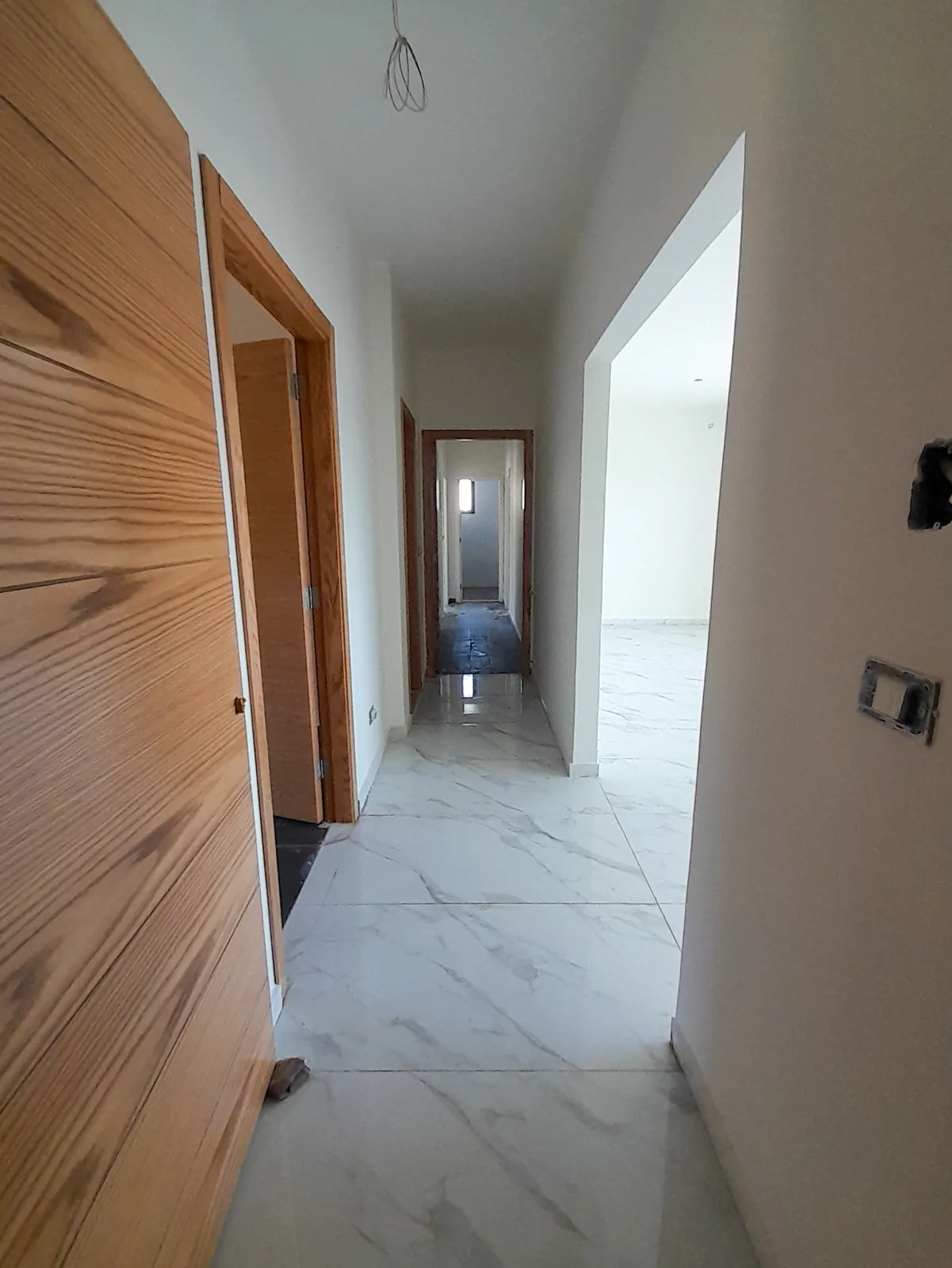 Apartment in Douar, Metn with a Breathtaking Mountain View — الصورة 4