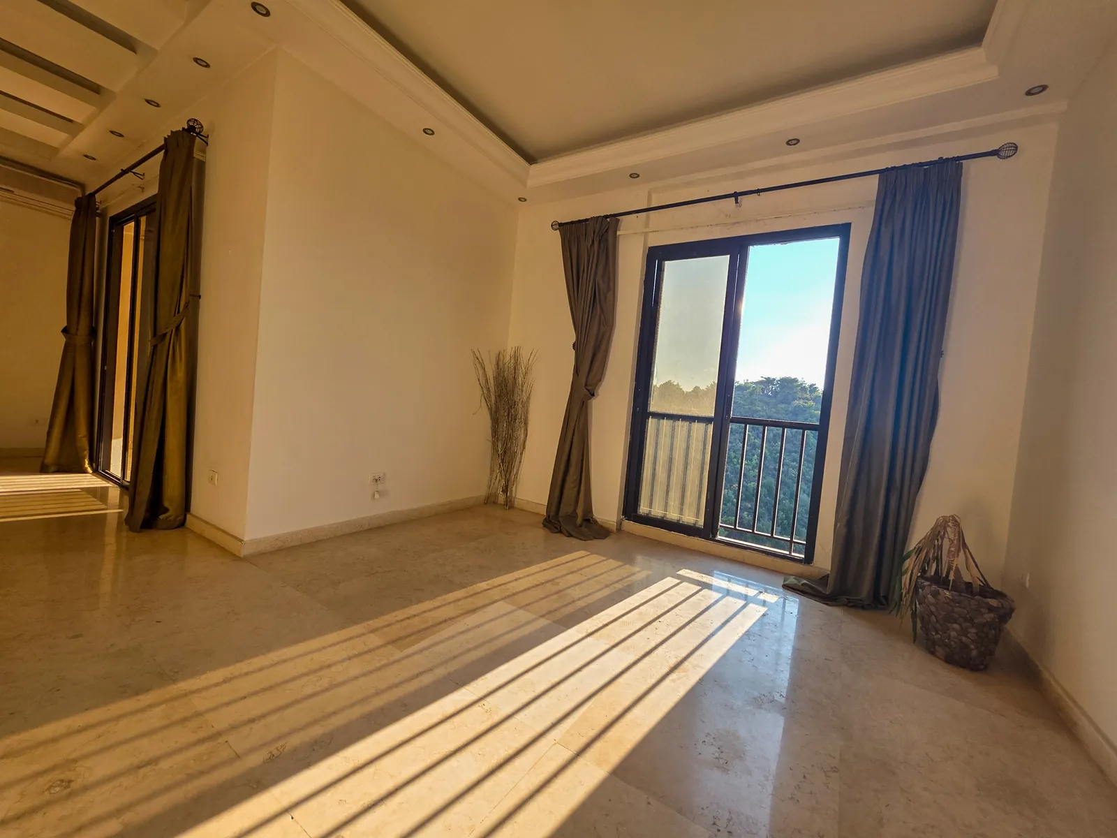 Apartment in Dbayeh, Metn with a Breathtaking Sea View — photo 4