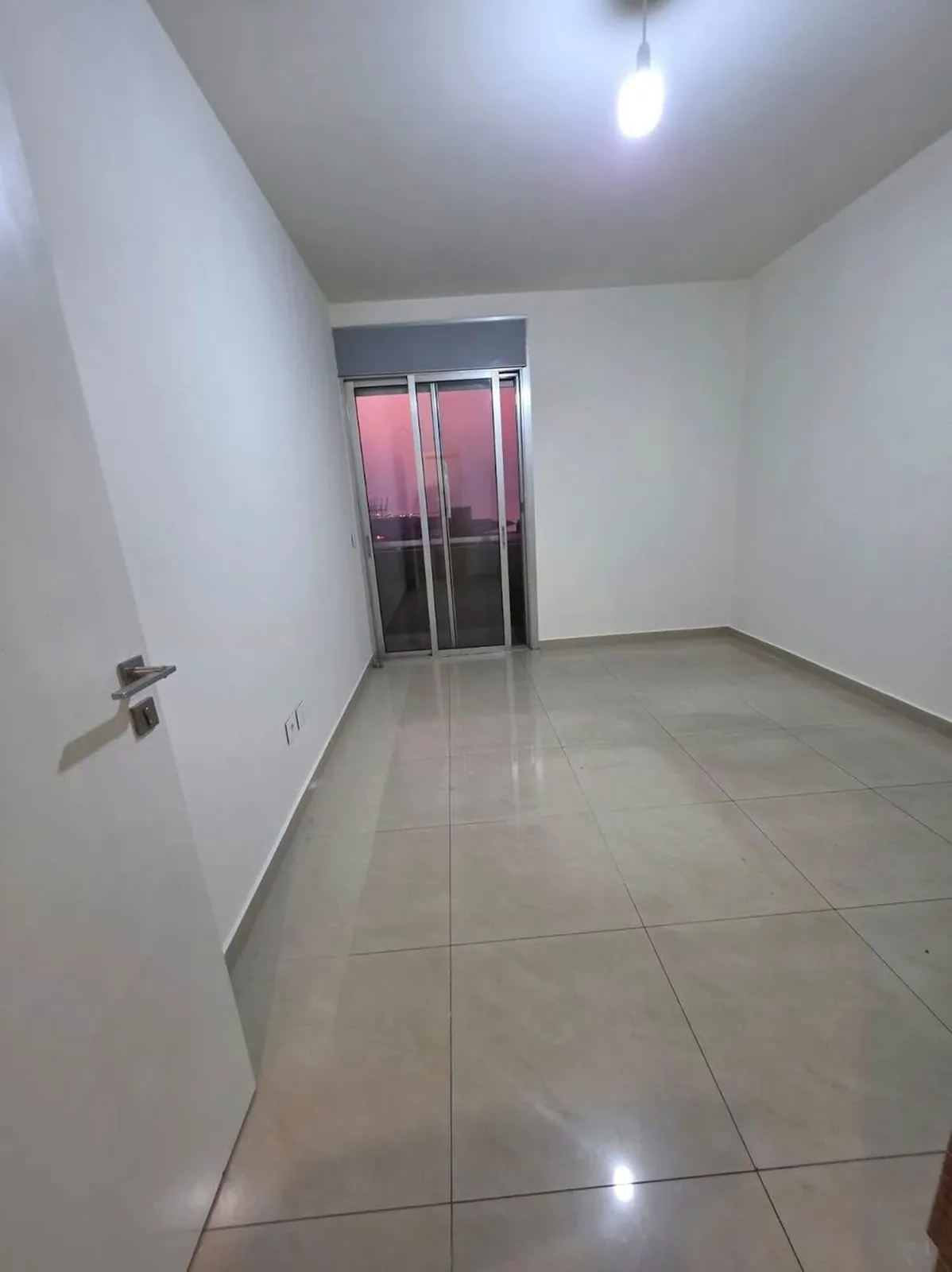 Fully Decorated Apartment in Zalka, Metn with Breathtaking Sea View — الصورة 5