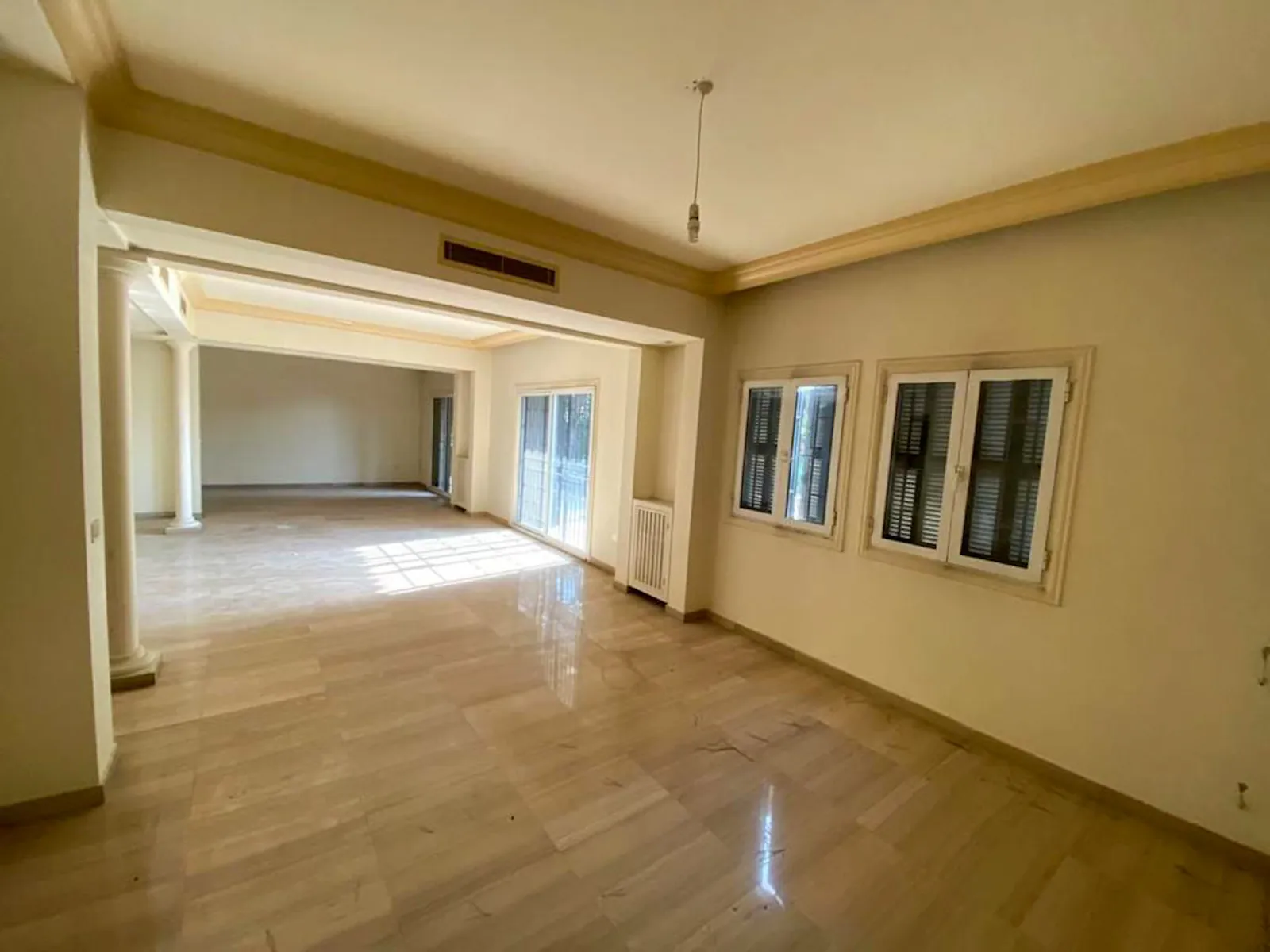 Prime Location Apartment in Naccache/Rabieh, Metn + TERRACE — الصورة 2