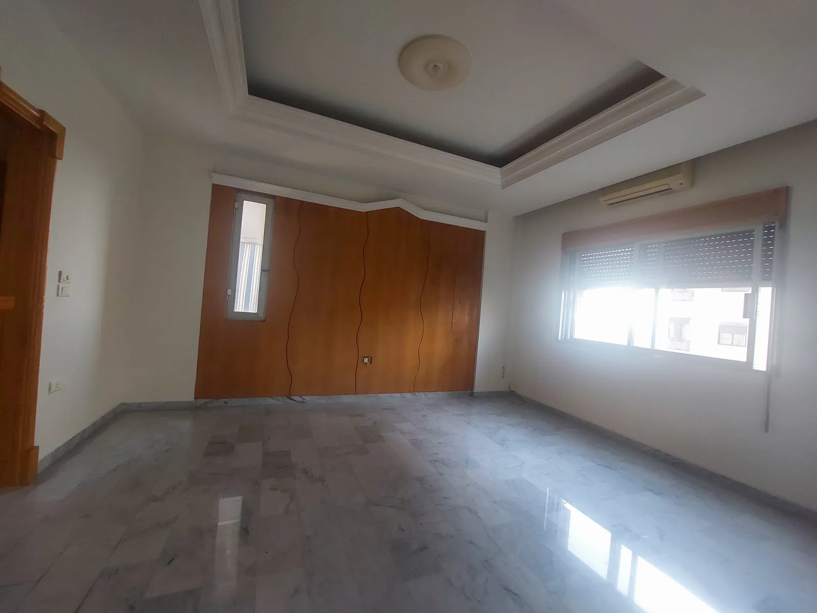 Semi-Furnished Apartment in Zalka, Metn — الصورة 1