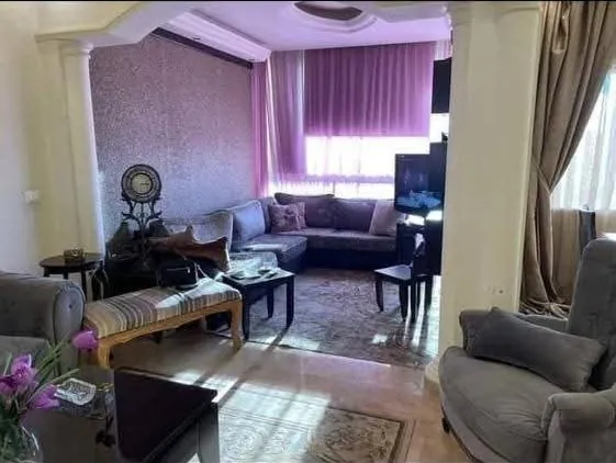 Furnished Apartment in Mazraa, Beirut in a Calm Neighborhood — الصورة 2