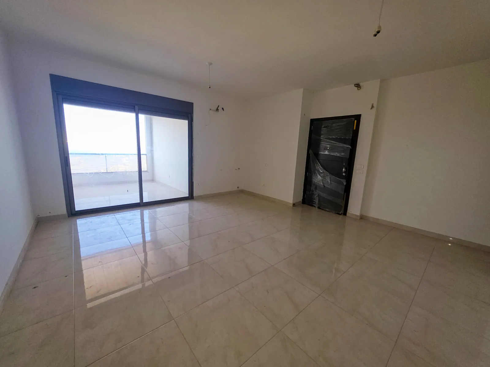 New Apartment in Qornet El Hamra, Metn with Sea View