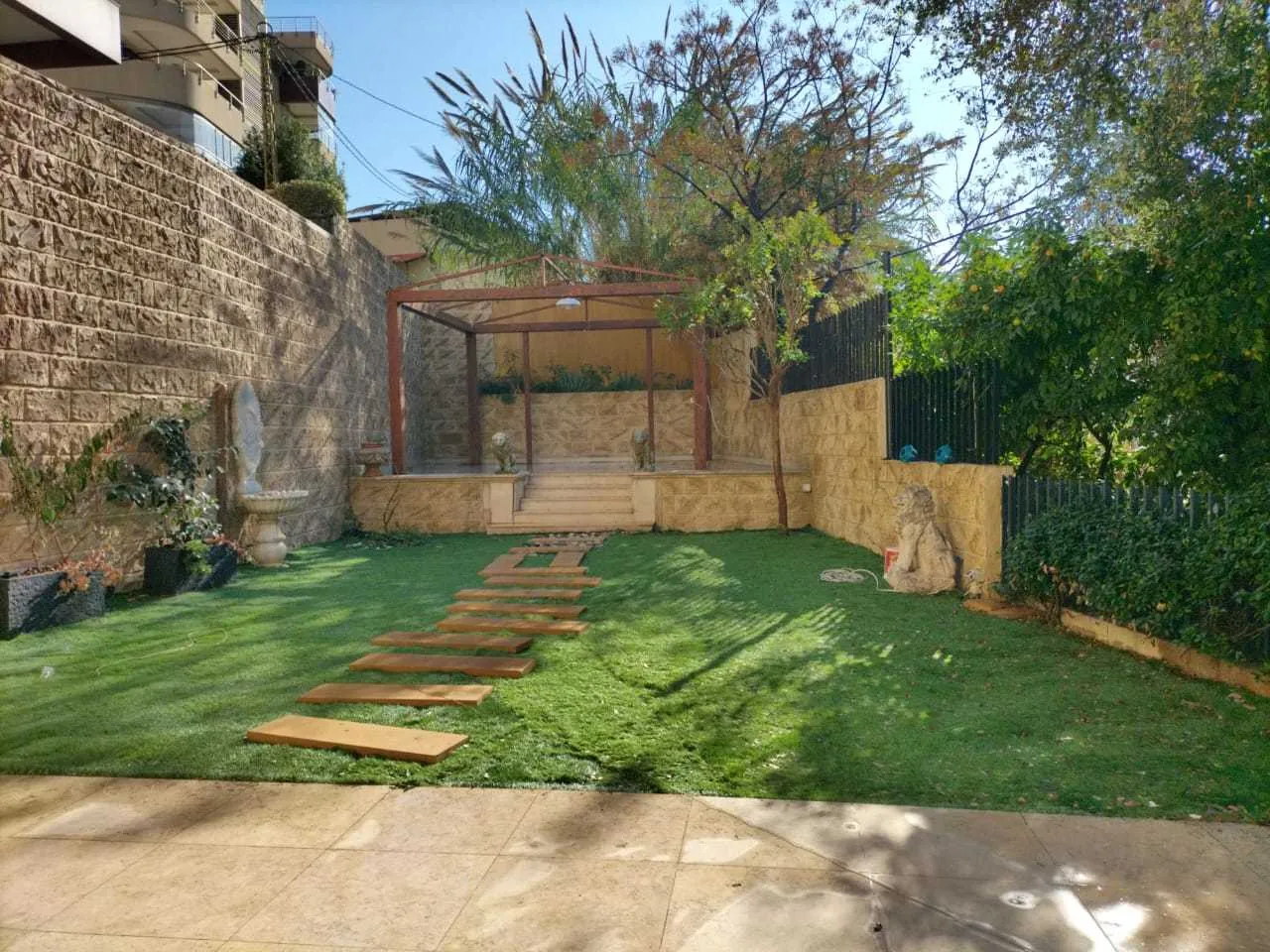 Villa in Hazmieh, Baabda with Breathtaking Panoramic Calm View
