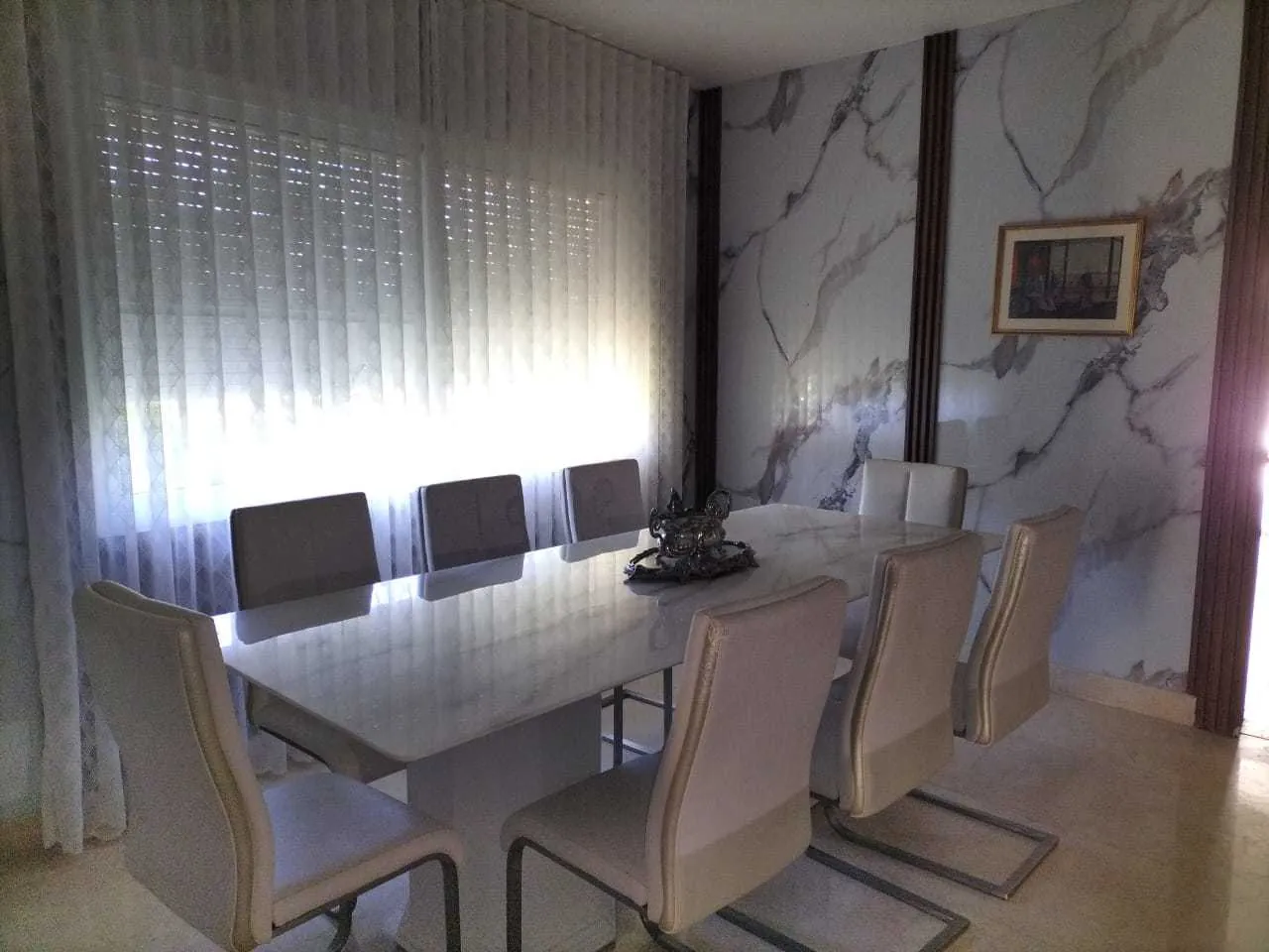 Villa in Hazmieh, Baabda with Breathtaking Panoramic Calm View — الصورة 4