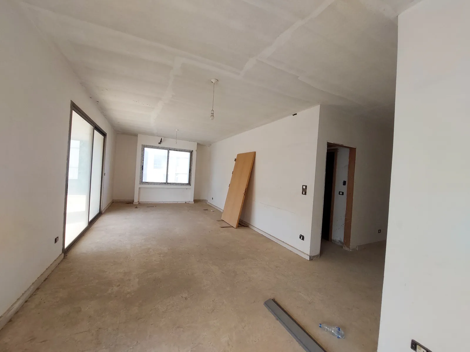 New Apartment in Aoukar, Metn with Partial Sea View — photo 2