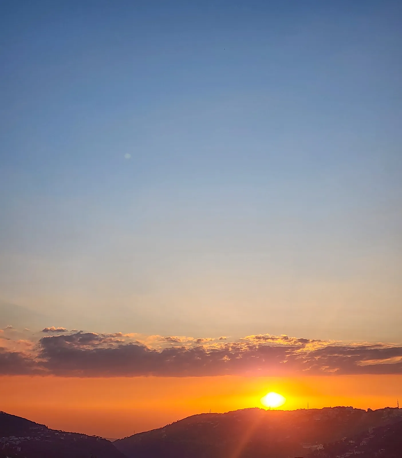 Apartment in Oyoun Broumana with Mountain & Sea View + TERRACE — photo 3