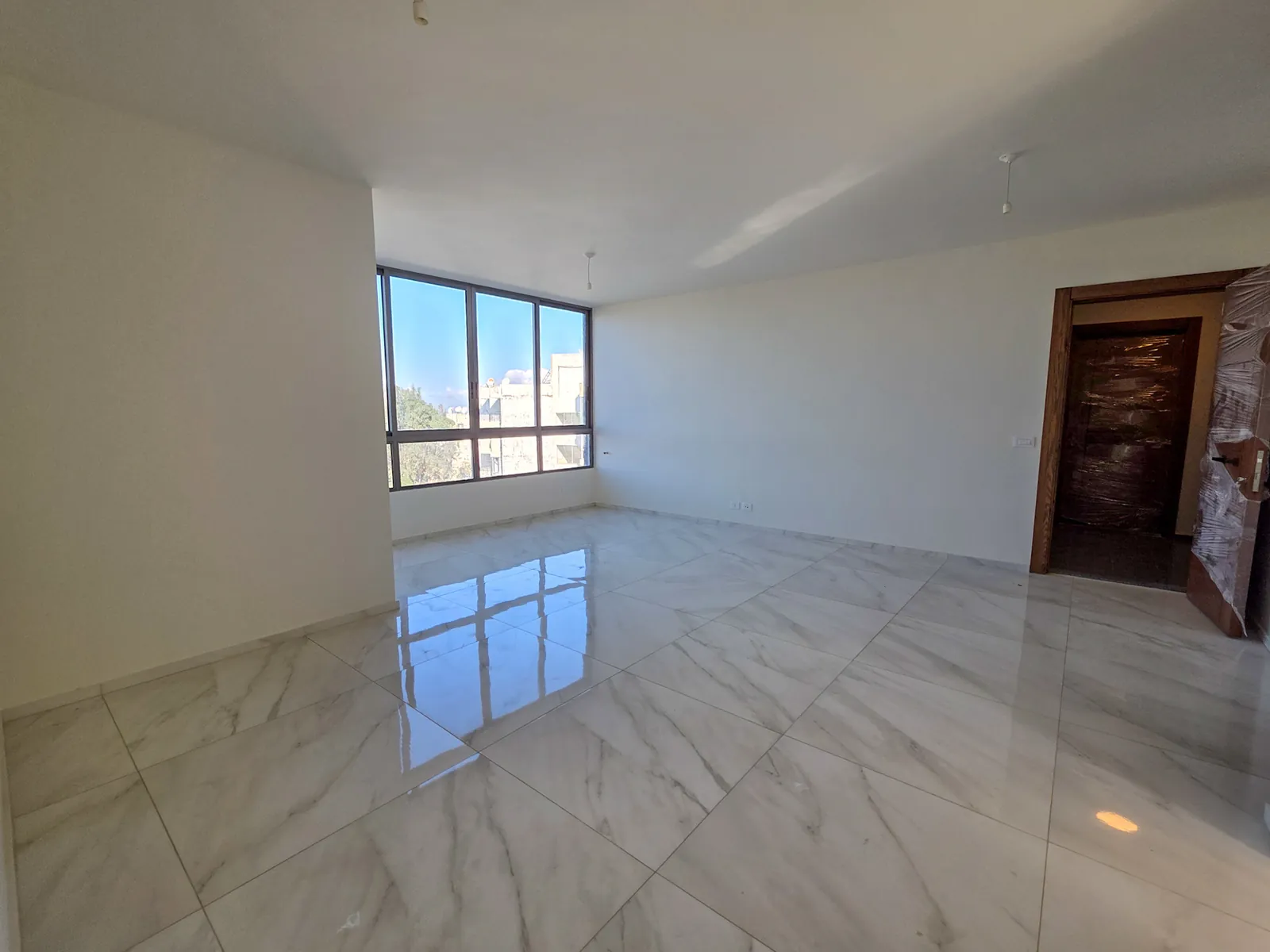 New 3 Bedrooms Apartment in Mazraat Yachouh, Metn with Sea View — الصورة 2