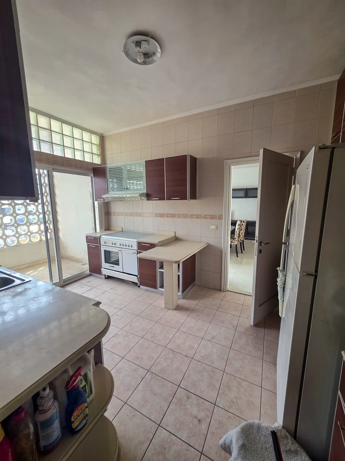 Prime Location Apartment in Dekwaneh, Metn — الصورة 4
