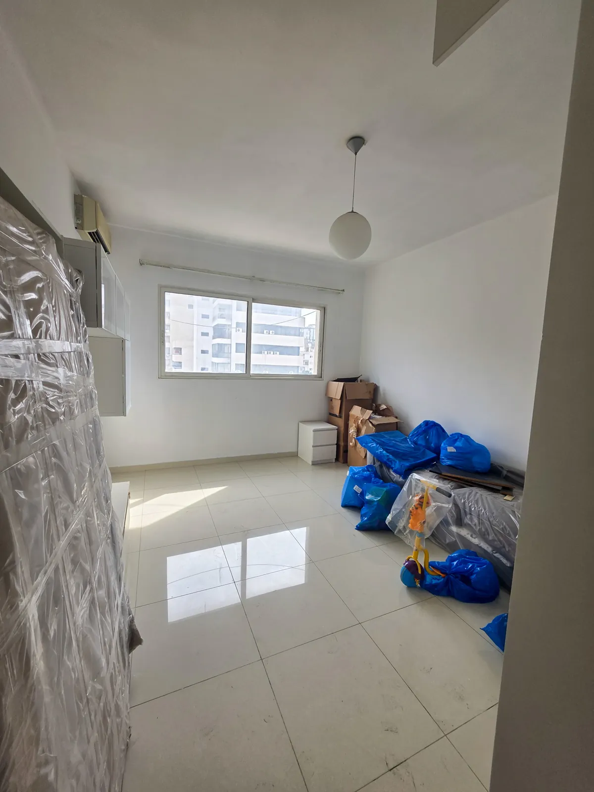 Prime Location Apartment in Dekwaneh, Metn — الصورة 5