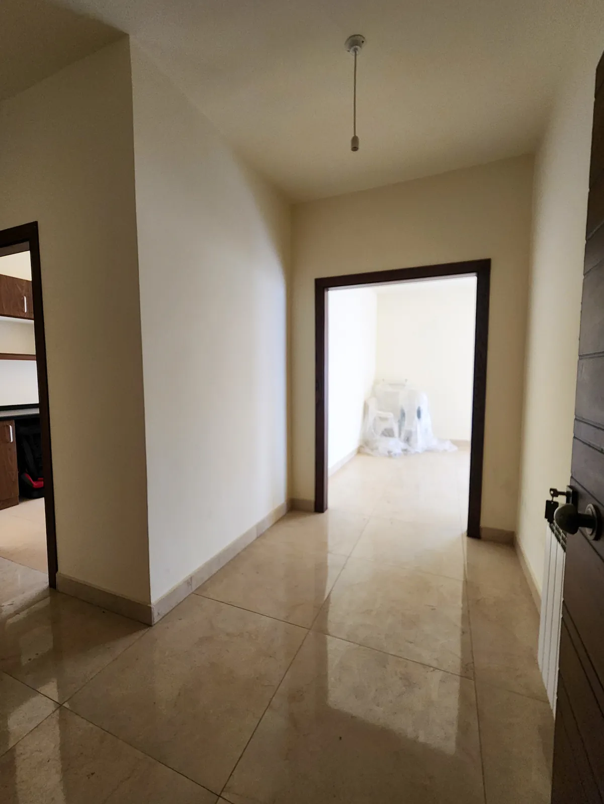 Renovated Duplex in Baabdat, Metn with Mountain View + 2 TERRACES — الصورة 3