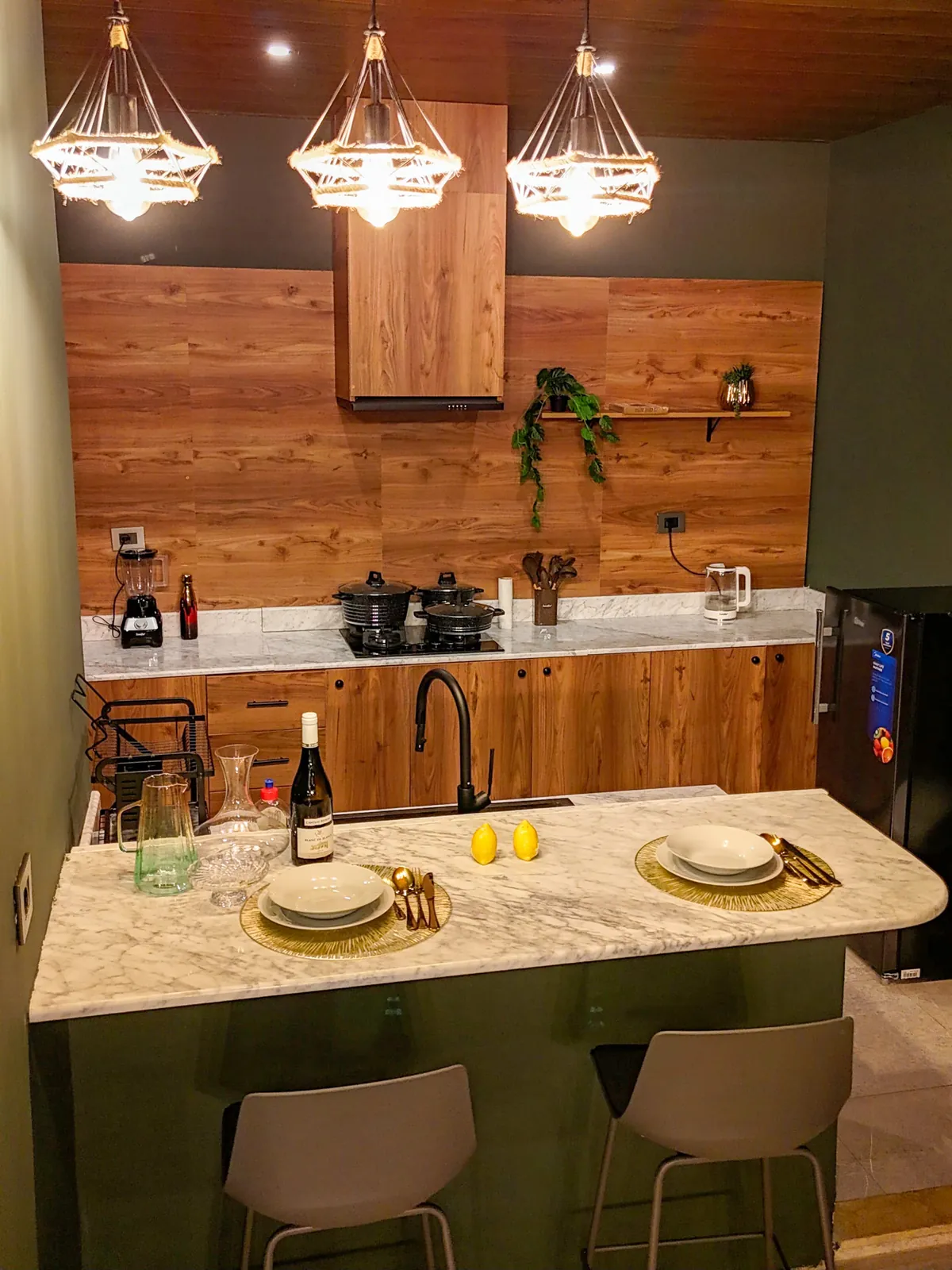 Fully Furnished Apartment in Dbayeh, Metn + Terrace/Garden — الصورة 4