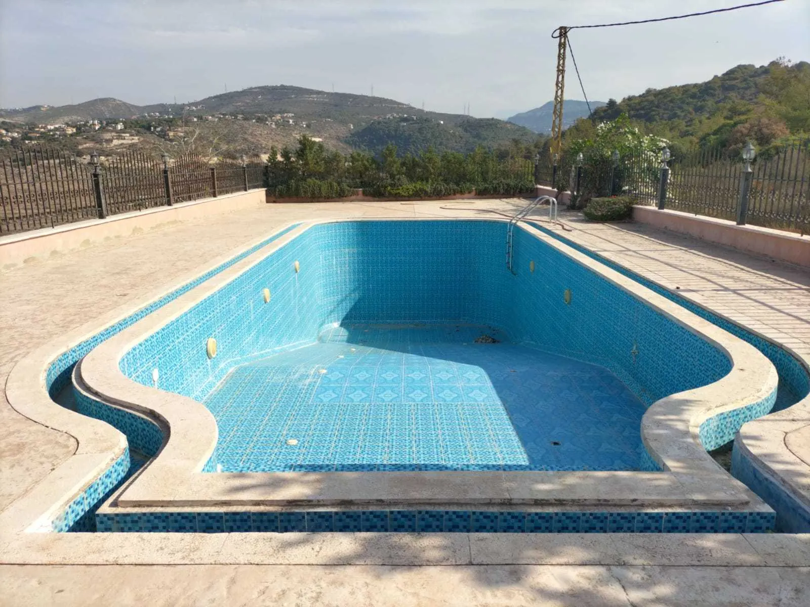 Villa in Dalhamiyeh, Chouf Overlooking the Mountains — الصورة 2