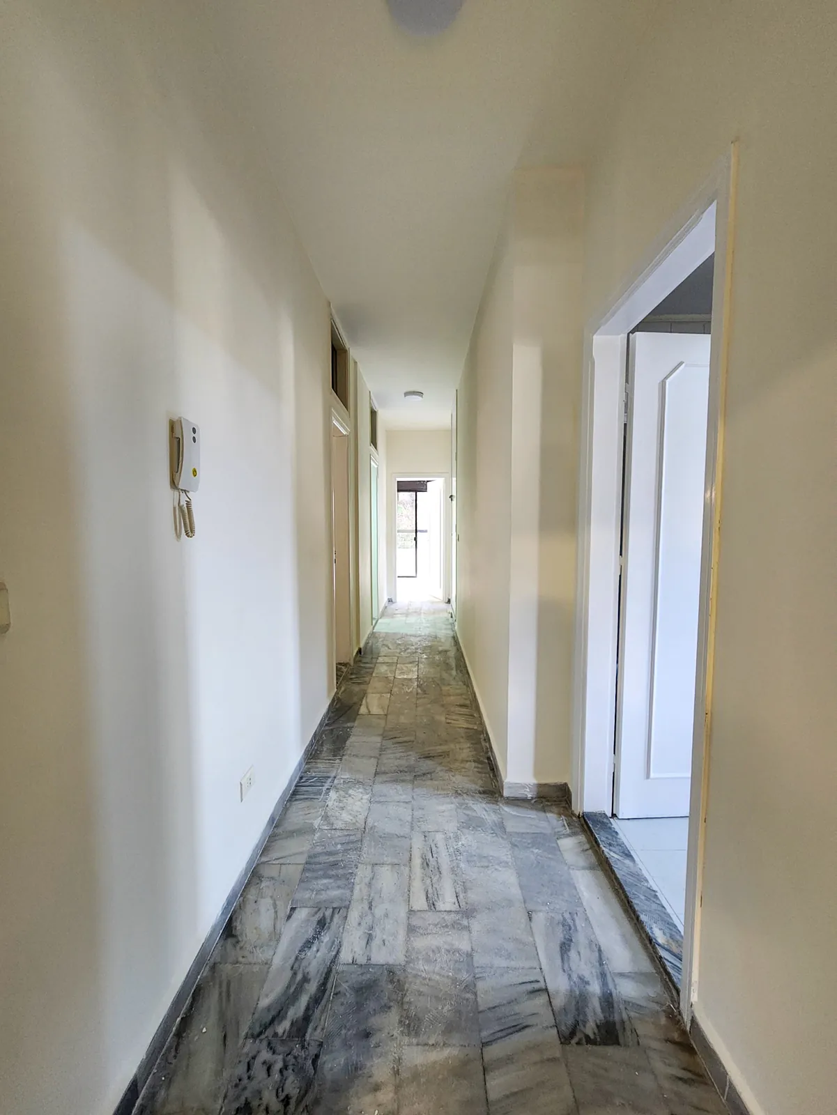 Apartment in Broumana, Metn with Mountain and Sea View — الصورة 4