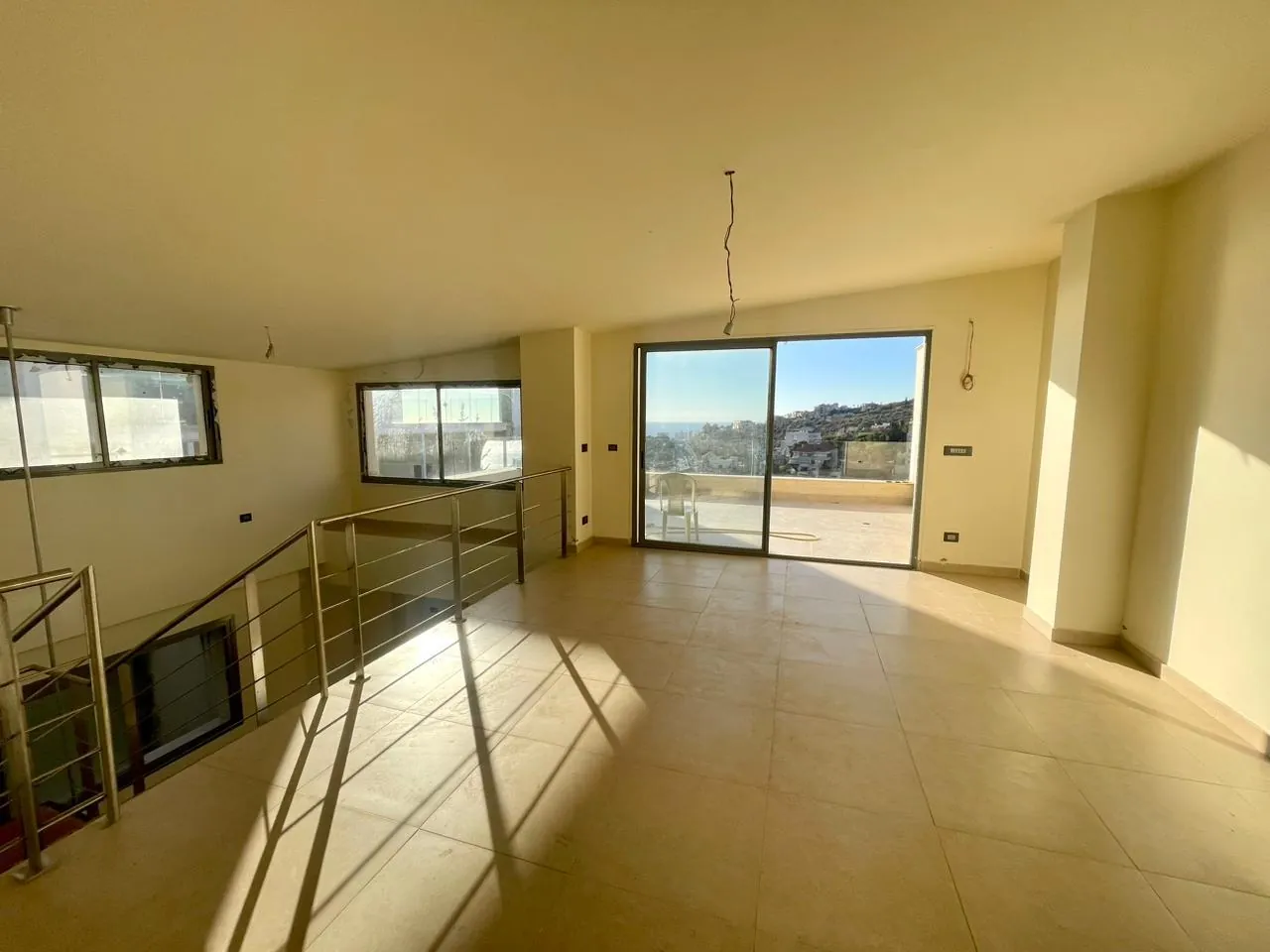 Prime Location Duplex in Kfarhbab, Keserwan with an Amazing View — الصورة 4