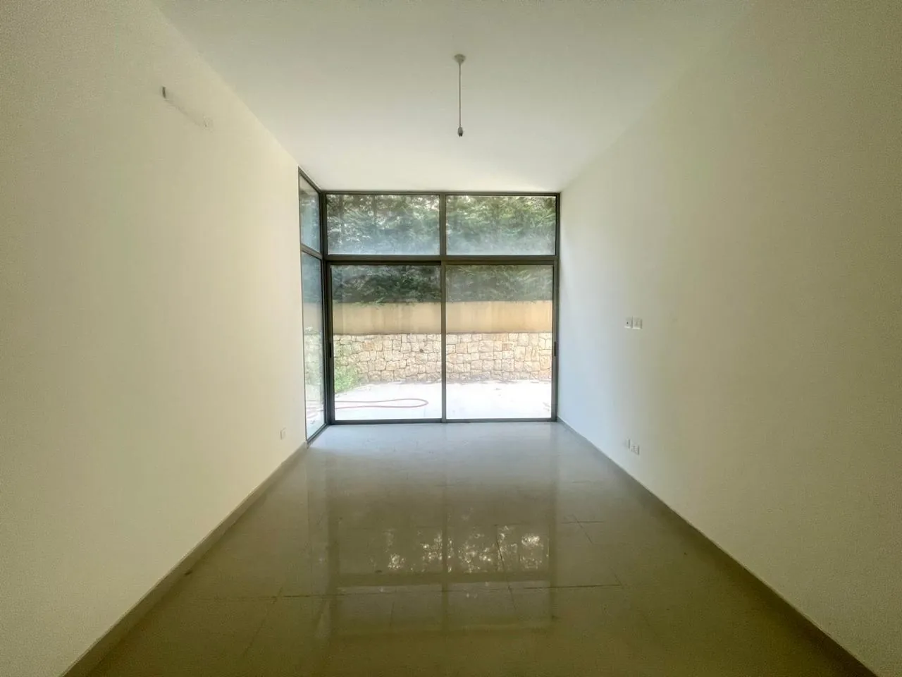Apartment in Kfarhbab, Keserwan + 90 SQM Terrace — الصورة 3