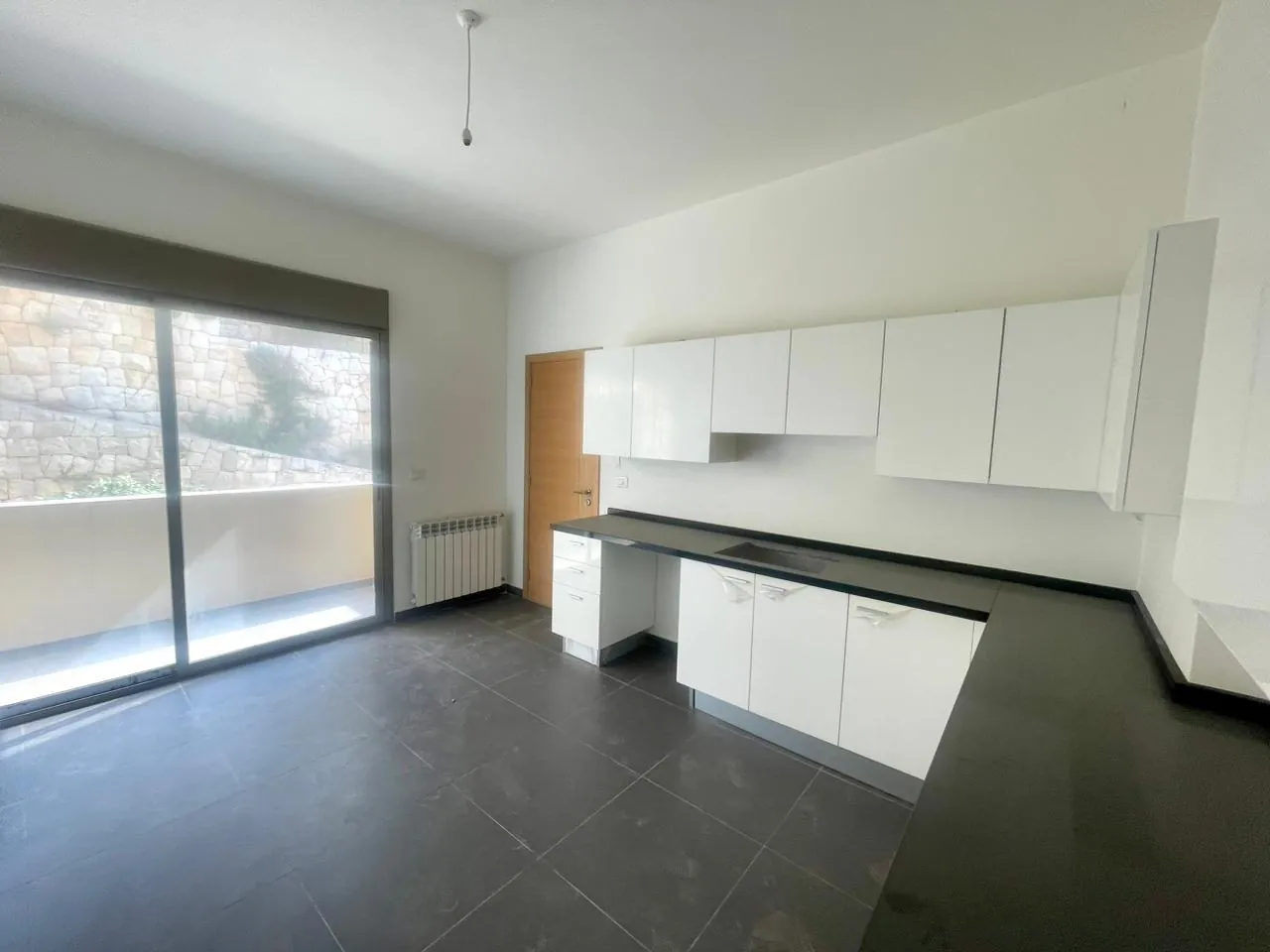 Apartment in Kfarhbab, Keserwan + 90 SQM Terrace — الصورة 4