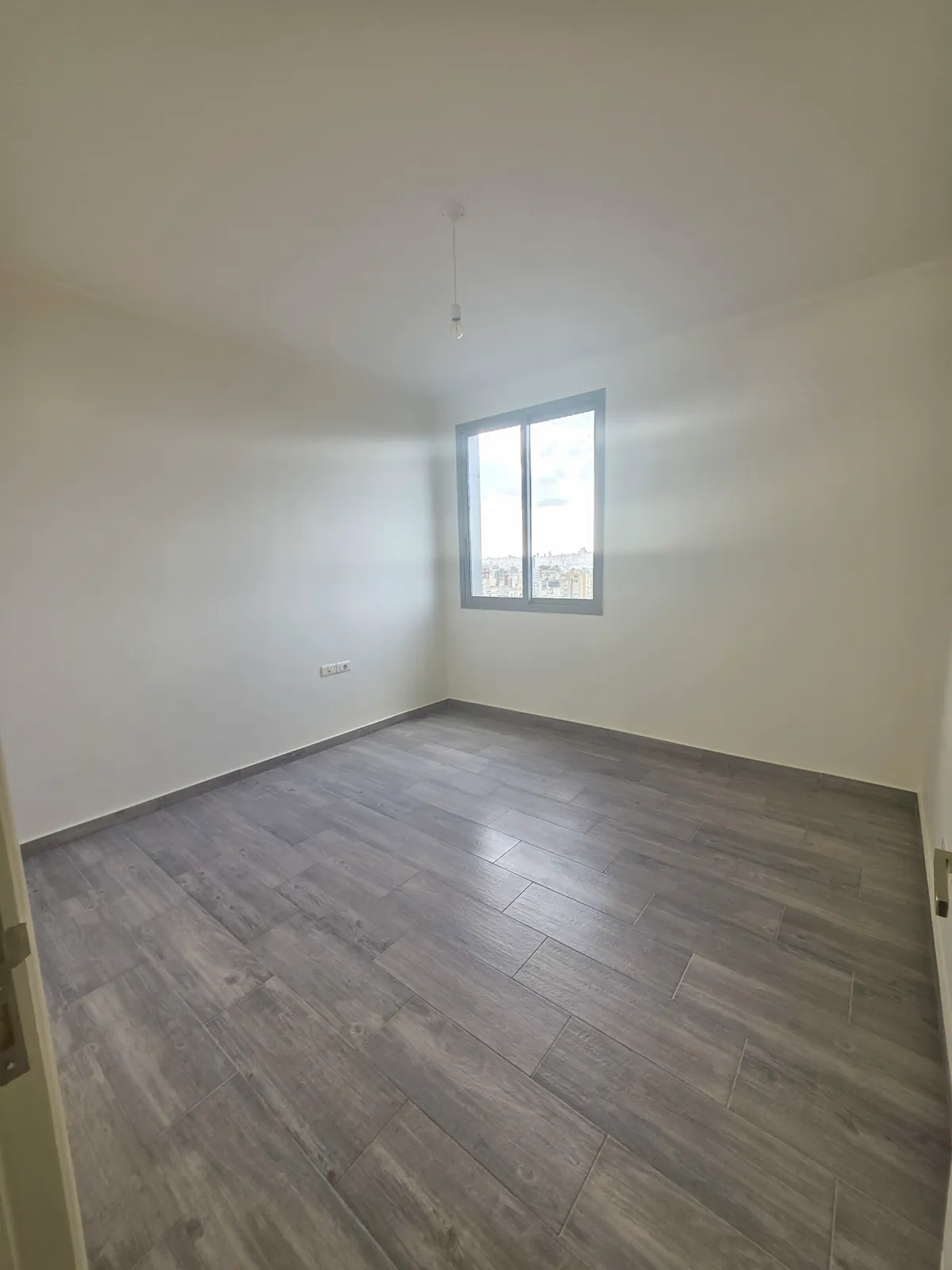 New Apartment in Antelias, Metn with Breathtaking View + TERRACE — الصورة 5