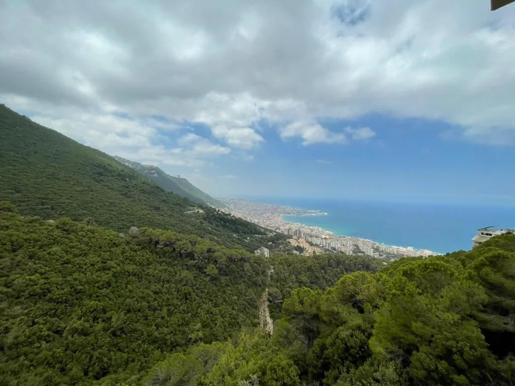970 SQM Land for Sale in Chnaniir with a Breathtaking View