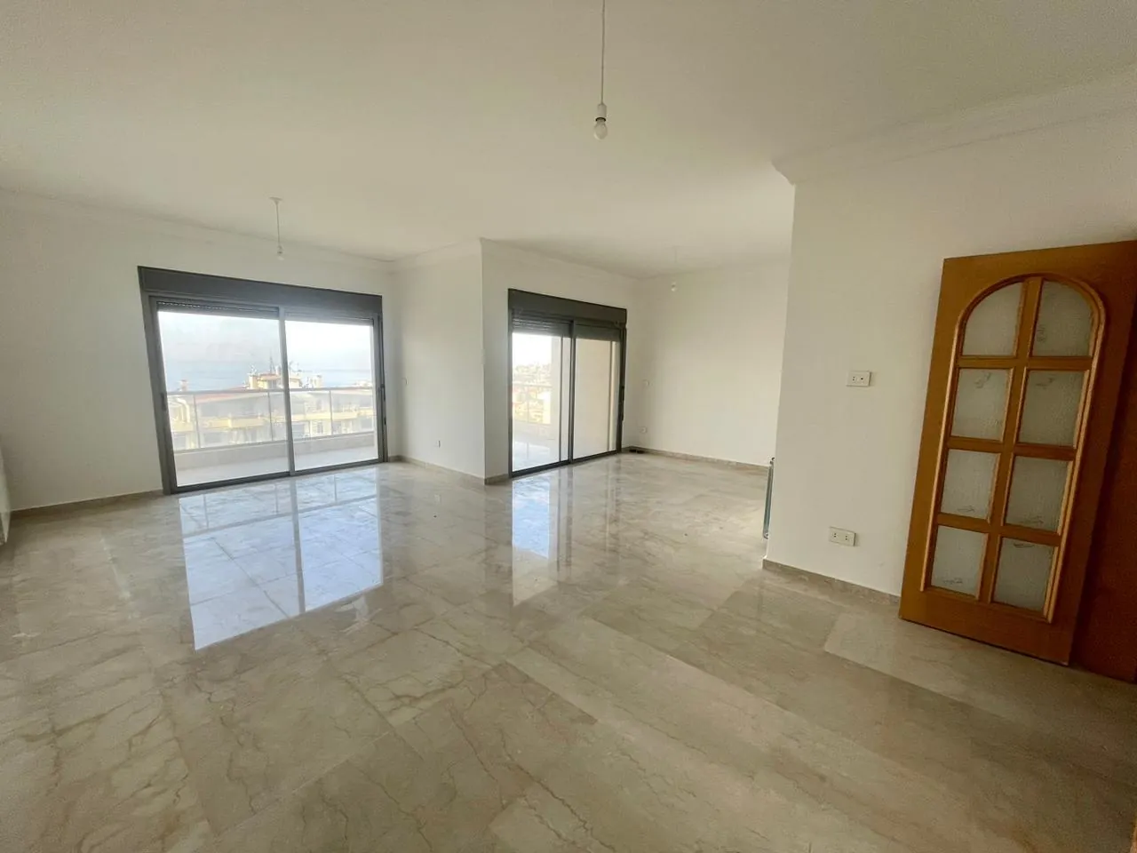 200 SQM Amazing Apartment in Kfarhbab with a Stunning View