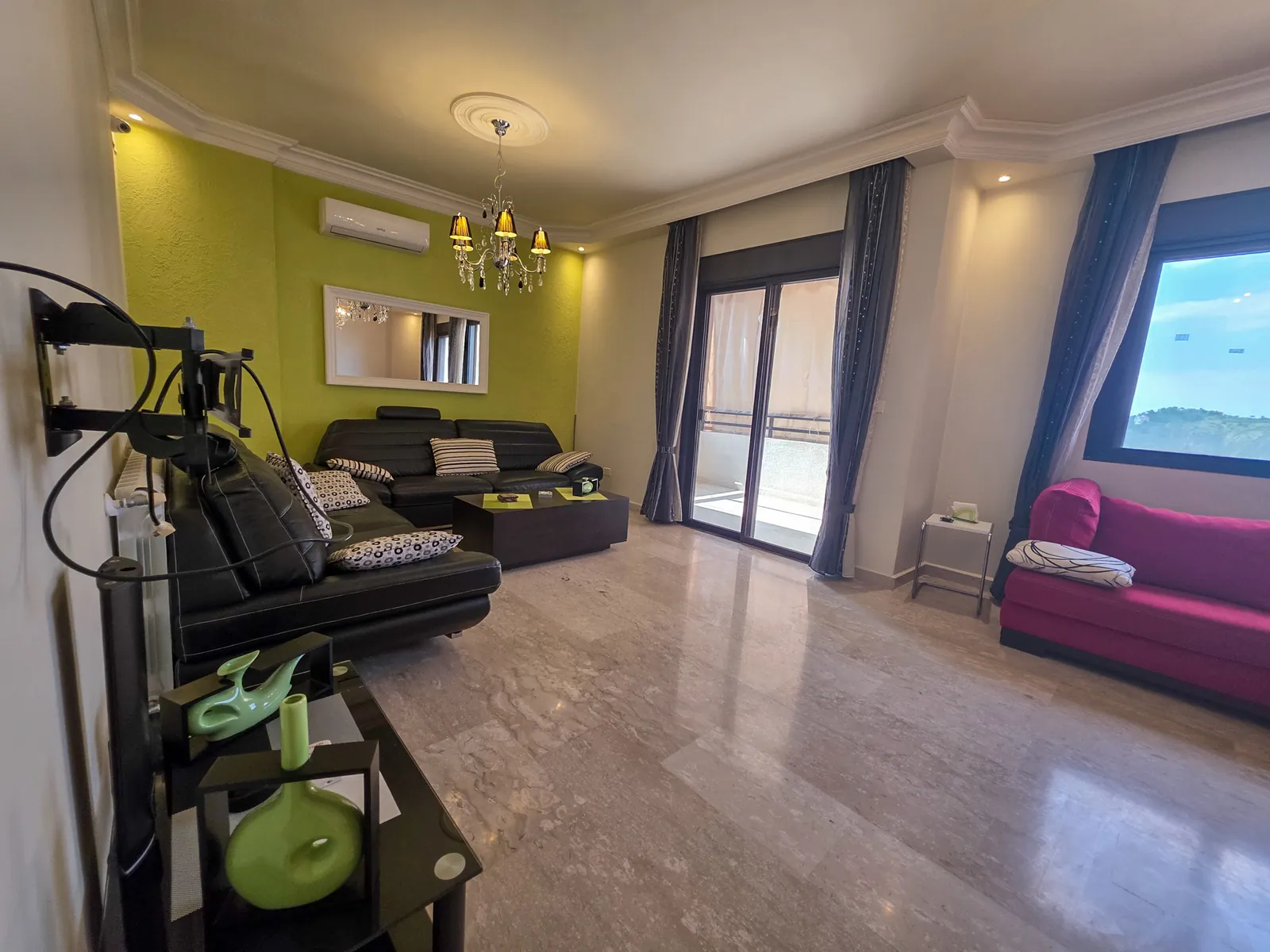 Furnished Apartment in Zikrit, Metn with Sea and Mountain View — الصورة 3