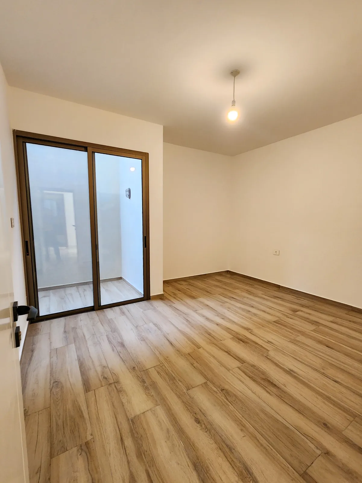 Luxurious Apartment in Baabdat, Metn with a Mountain View + 225 SQM TERRACE — photo 4