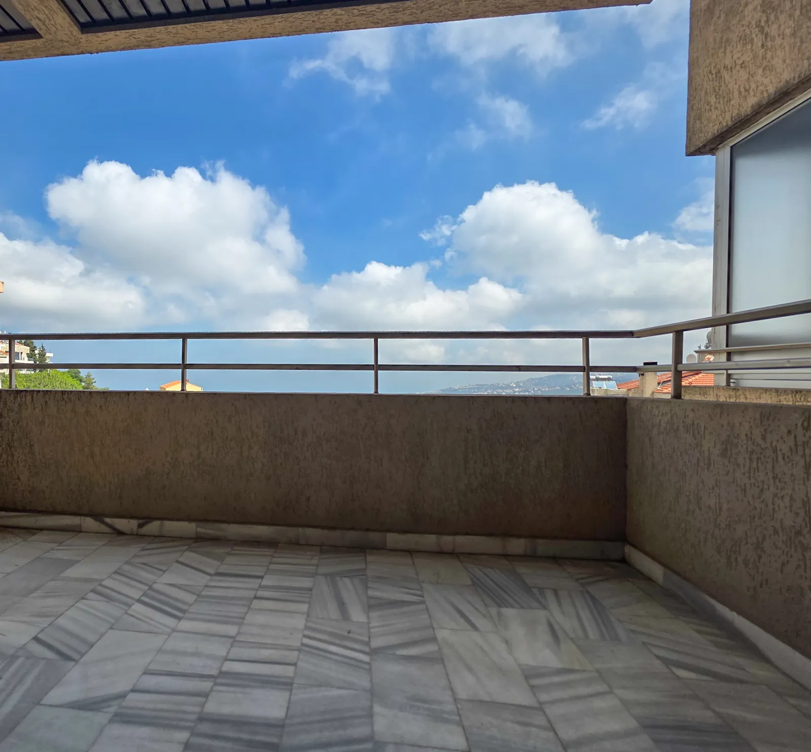 Prime Location Spacious Apartment in Ain Alak, Metn with Sea View — photo 3