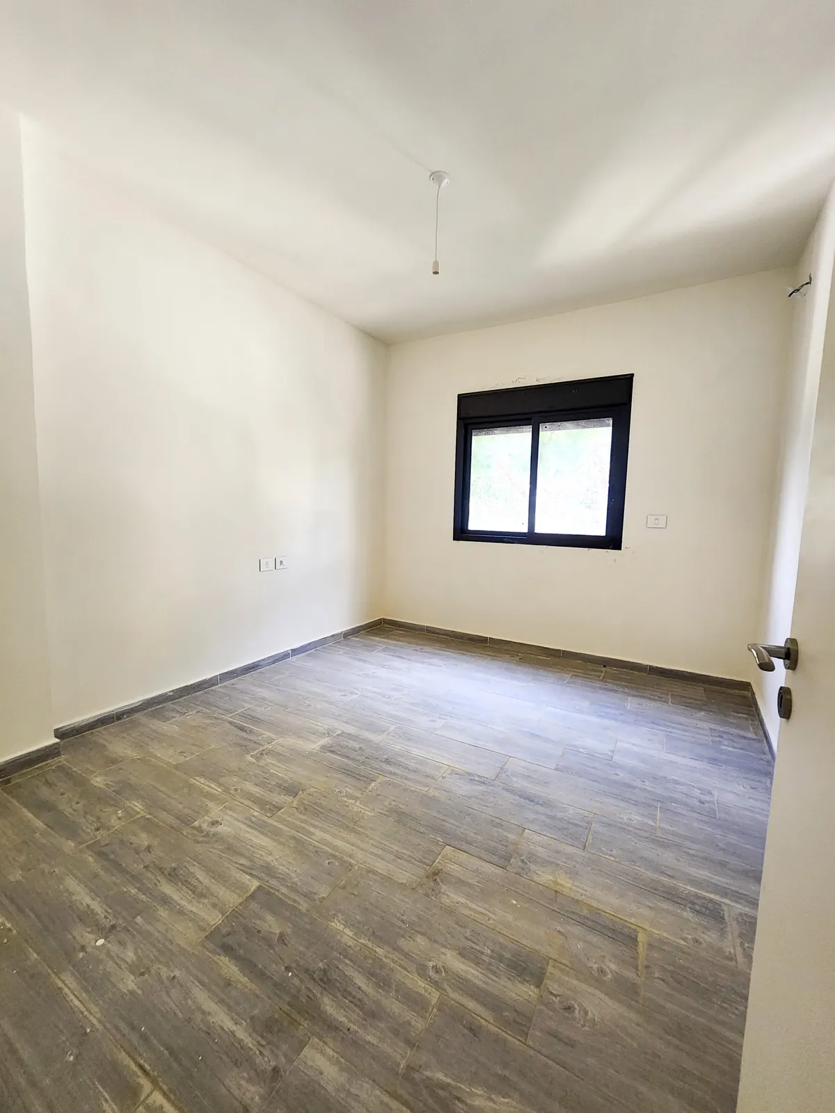 PRIME LOCATION Apartment in Baabdat, Metn with a Breathtaking Mountain View — photo 4